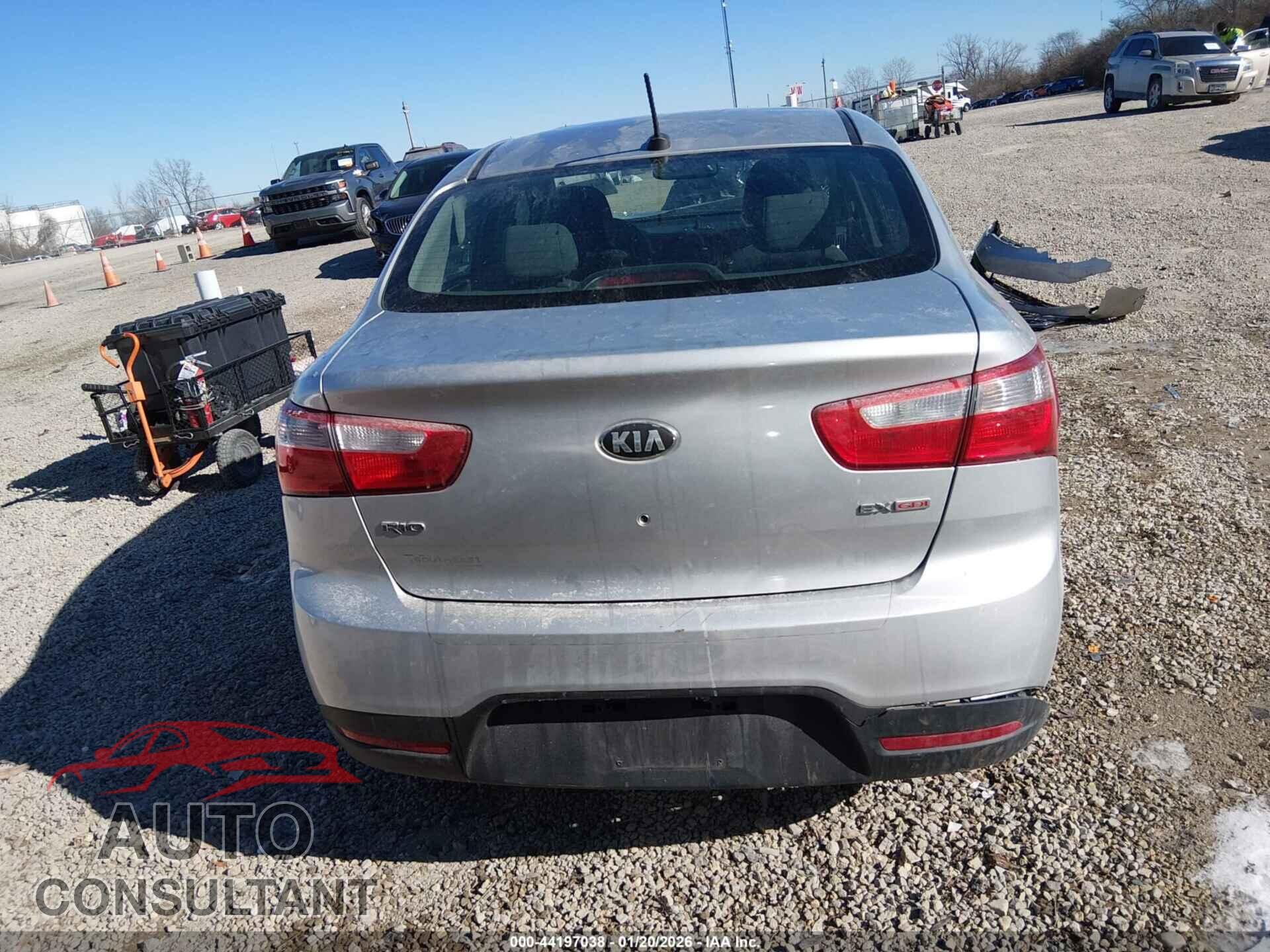 KIA RIO 2013 - KNADN4A37D6200943