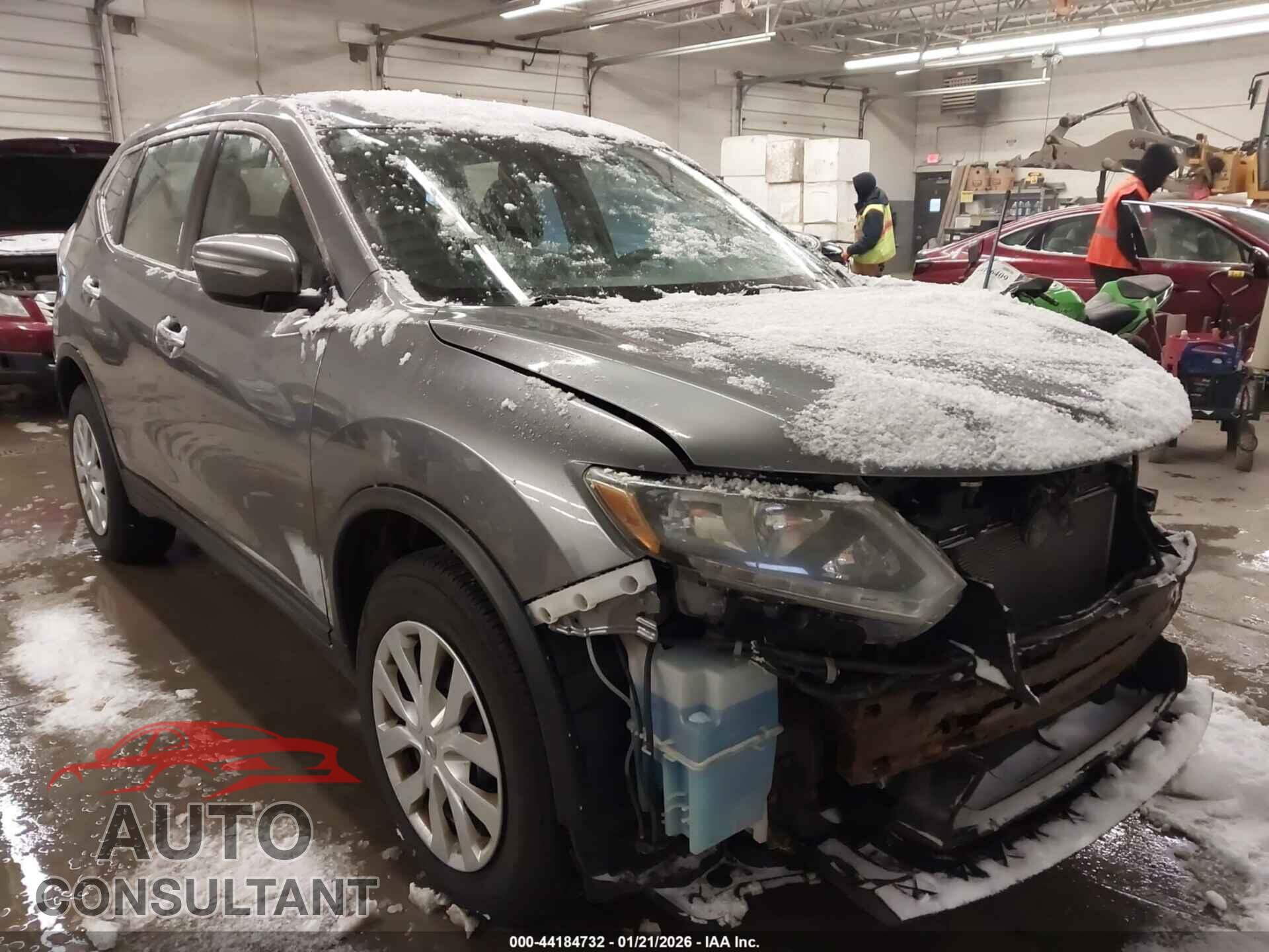 NISSAN ROGUE 2015 - KNMAT2MT7FP580360
