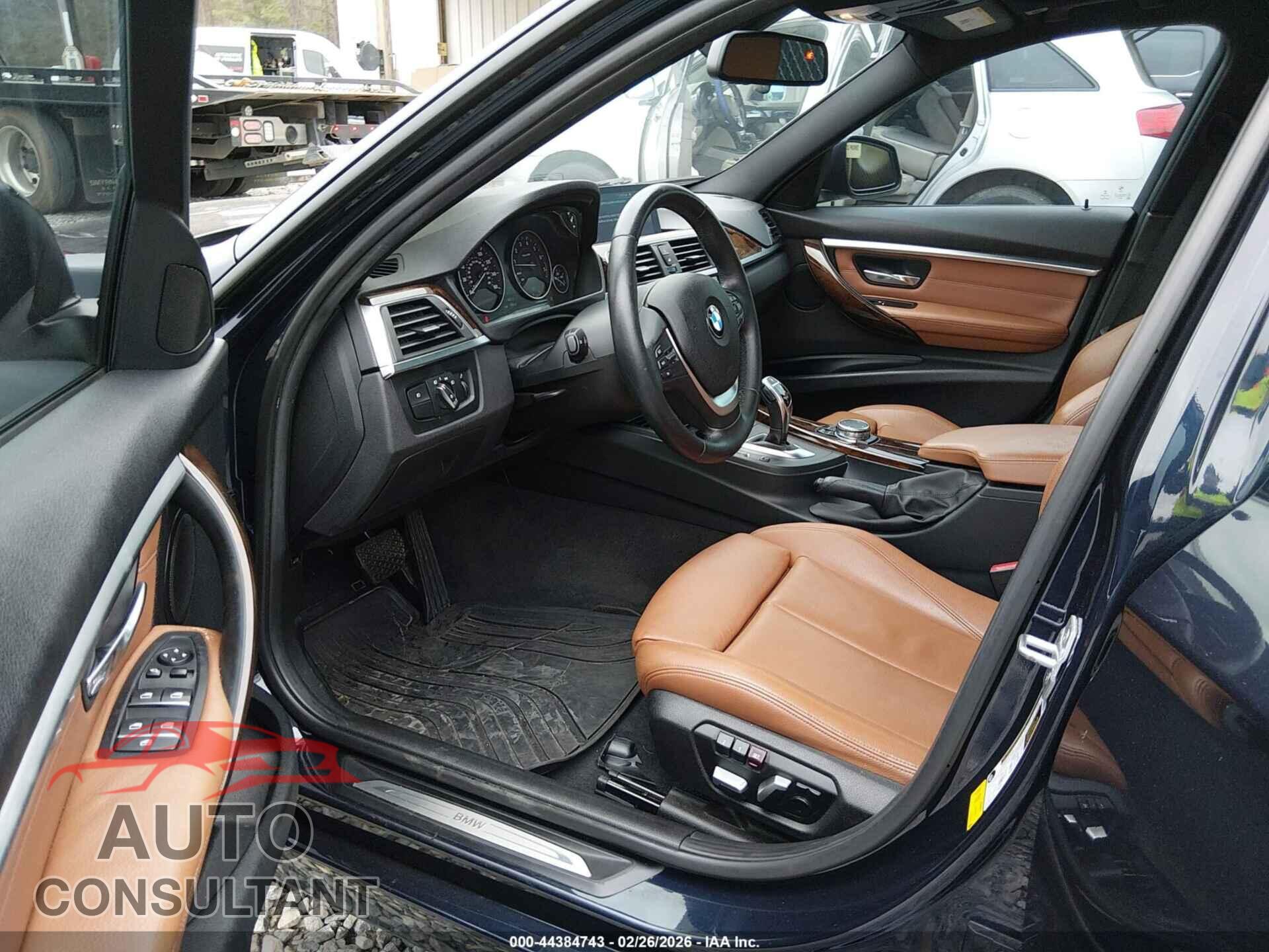 BMW 328I 2016 - WBA8E9G5XGNU28470