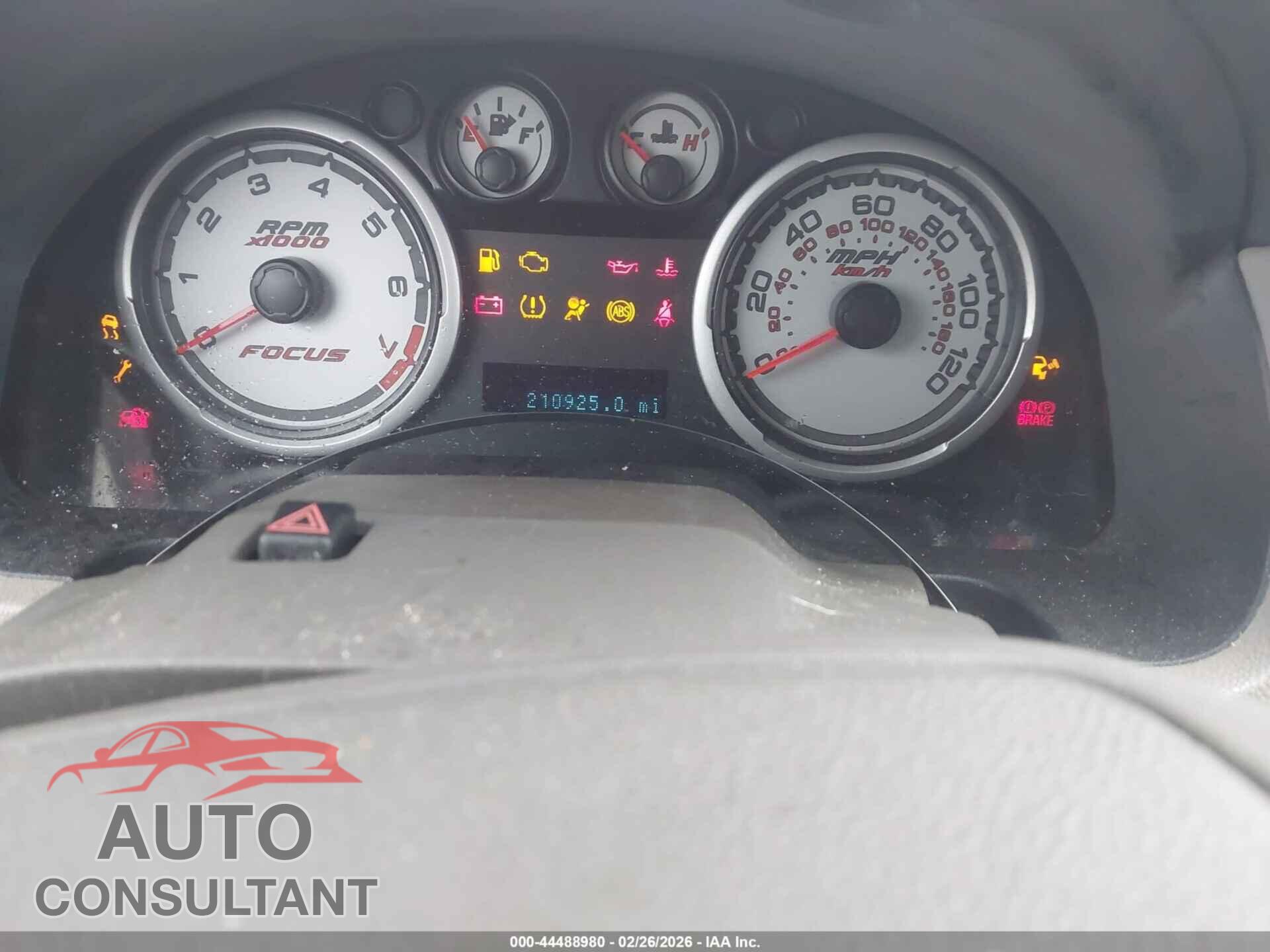 FORD FOCUS 2010 - 1FAHP3FN9AW103604