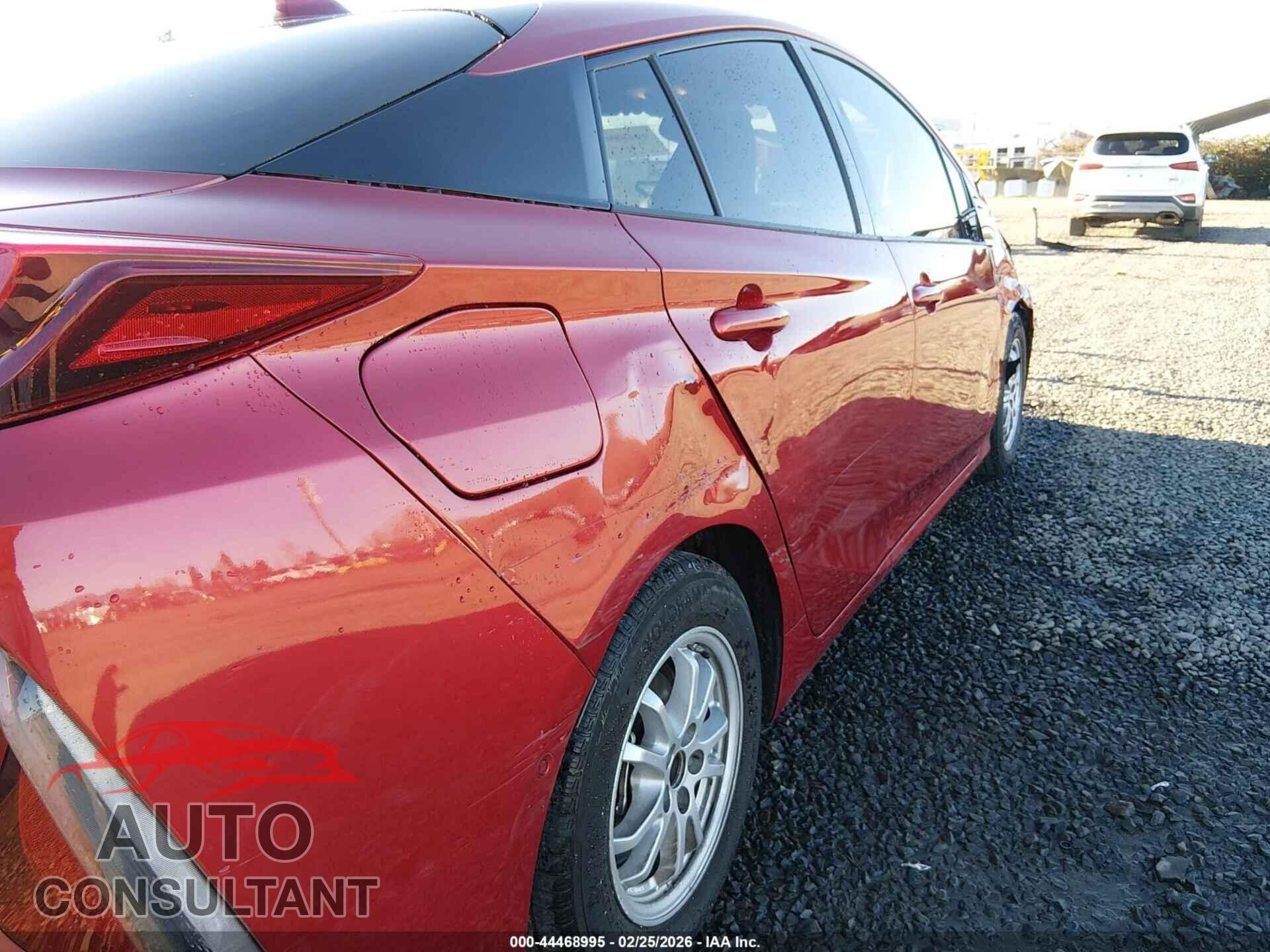 TOYOTA PRIUS PRIME 2017 - JTDKARFP8H3063484
