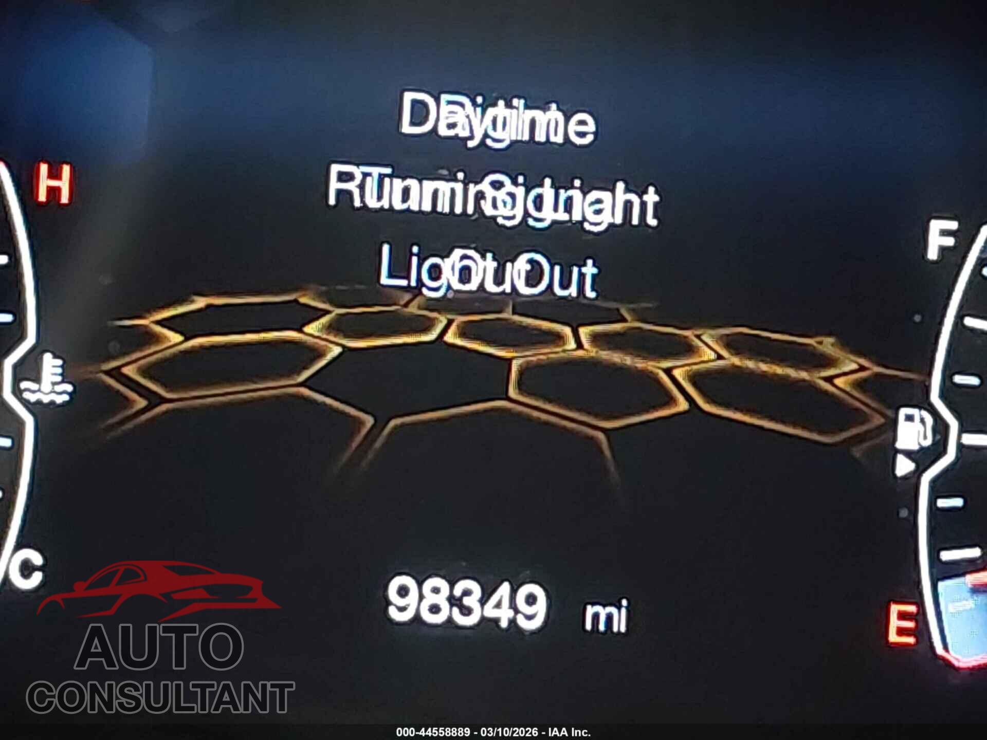 JEEP COMPASS 2019 - 3C4NJDBB9KT661816