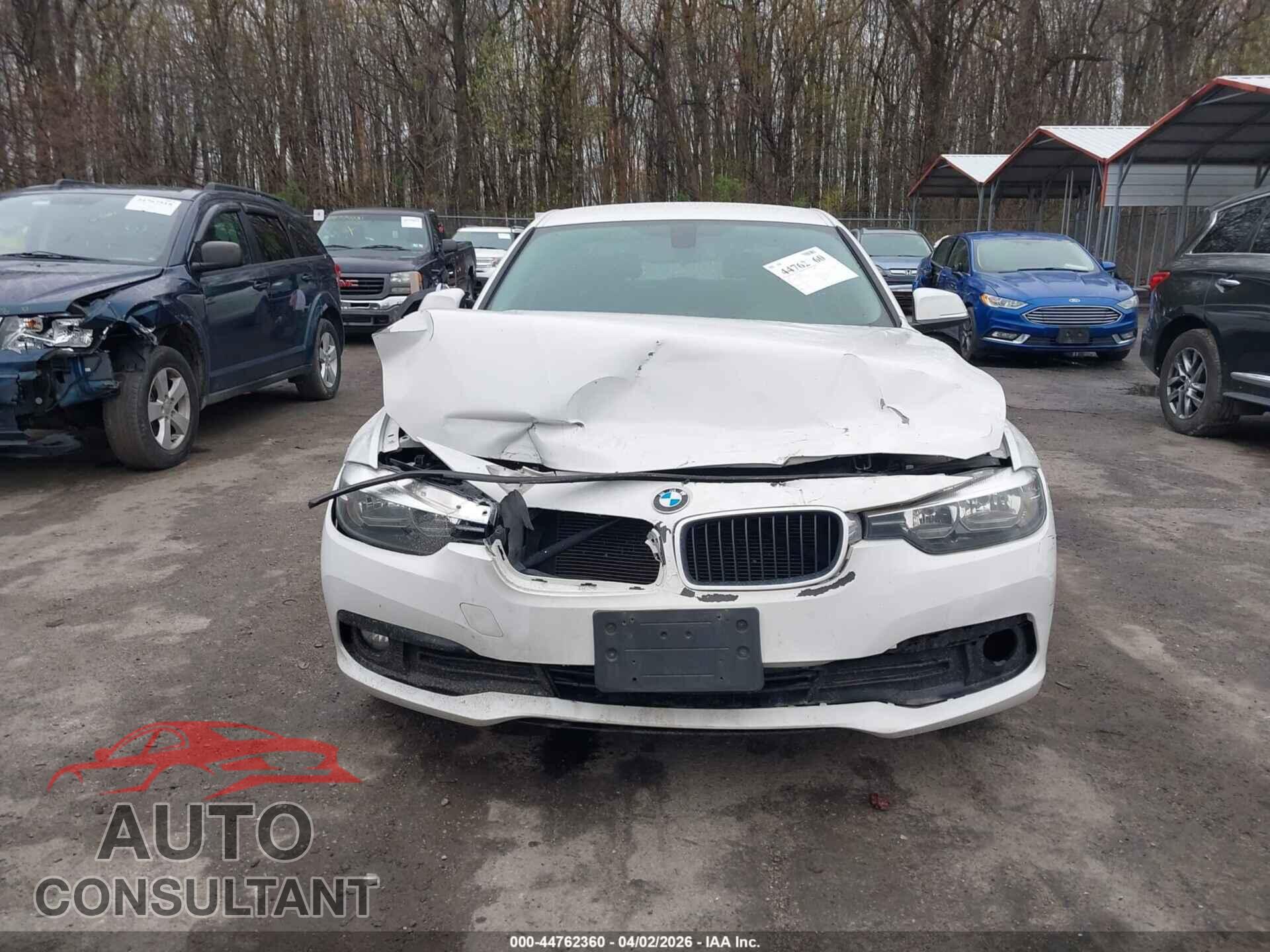 BMW 320I 2016 - WBA8E1G51GNU11929