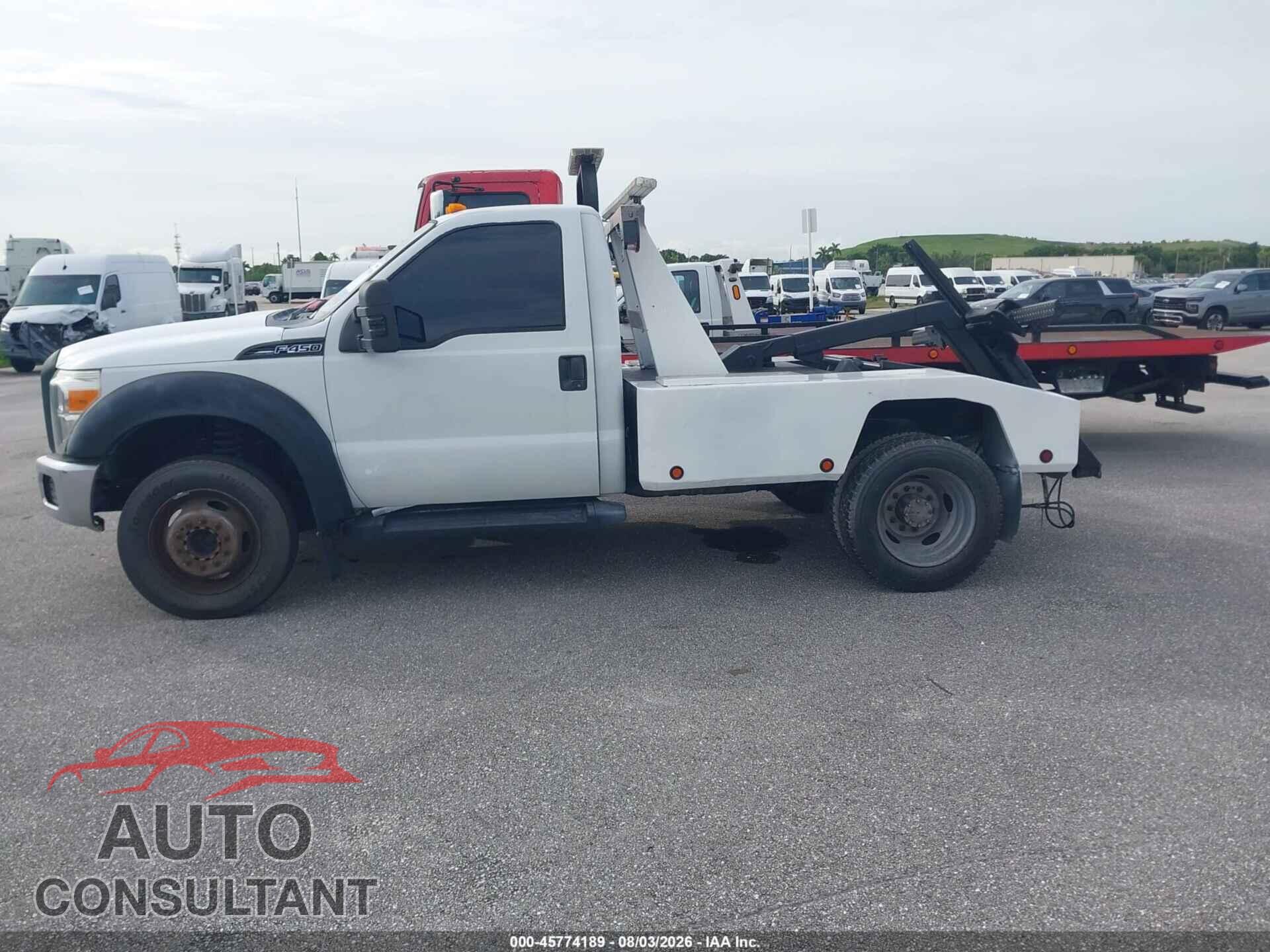 FORD F-450 CHASSIS 2011 - 1FDUF4GT8BEA96288