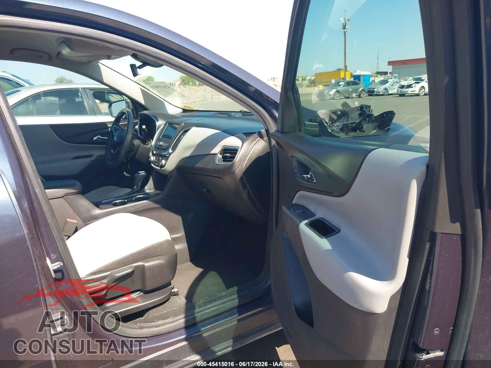 CHEVROLET EQUINOX 2019 - 3GNAXHEV3KL228459