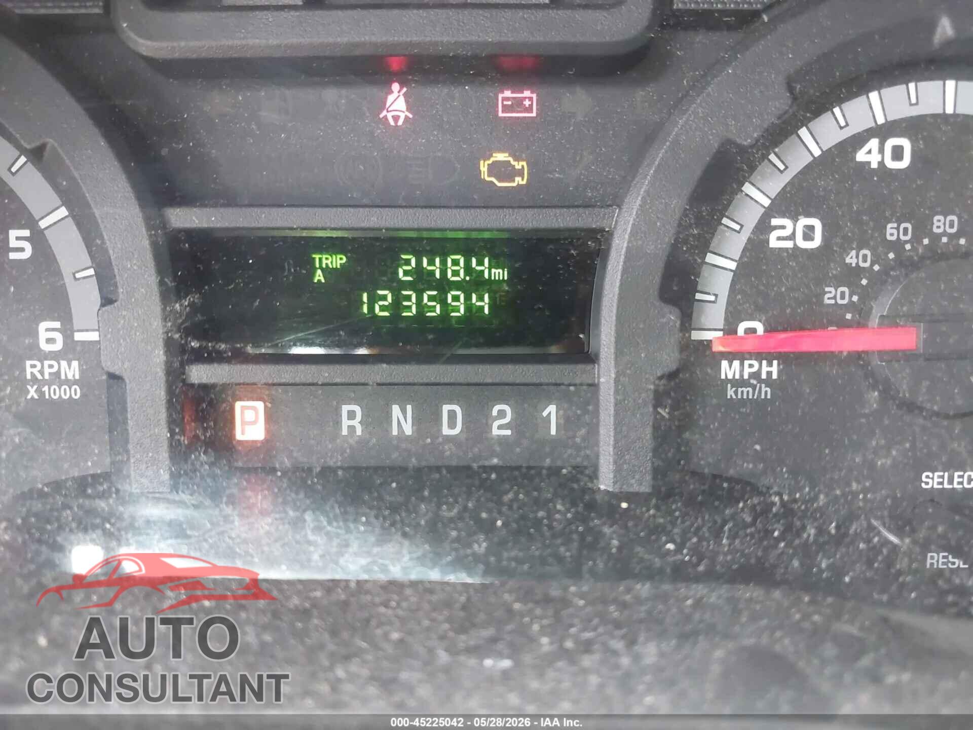 FORD E-350 SUPER DUTY 2013 - 1FBSS3BL9DDA10766