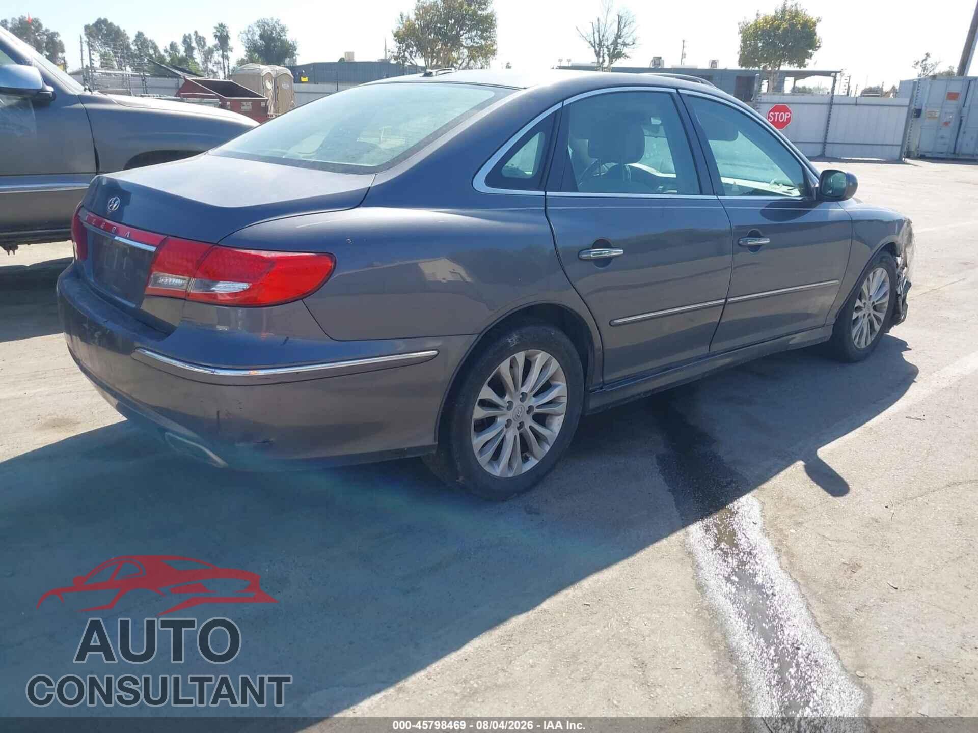 HYUNDAI AZERA 2011 - KMHFC4DD6BA535879