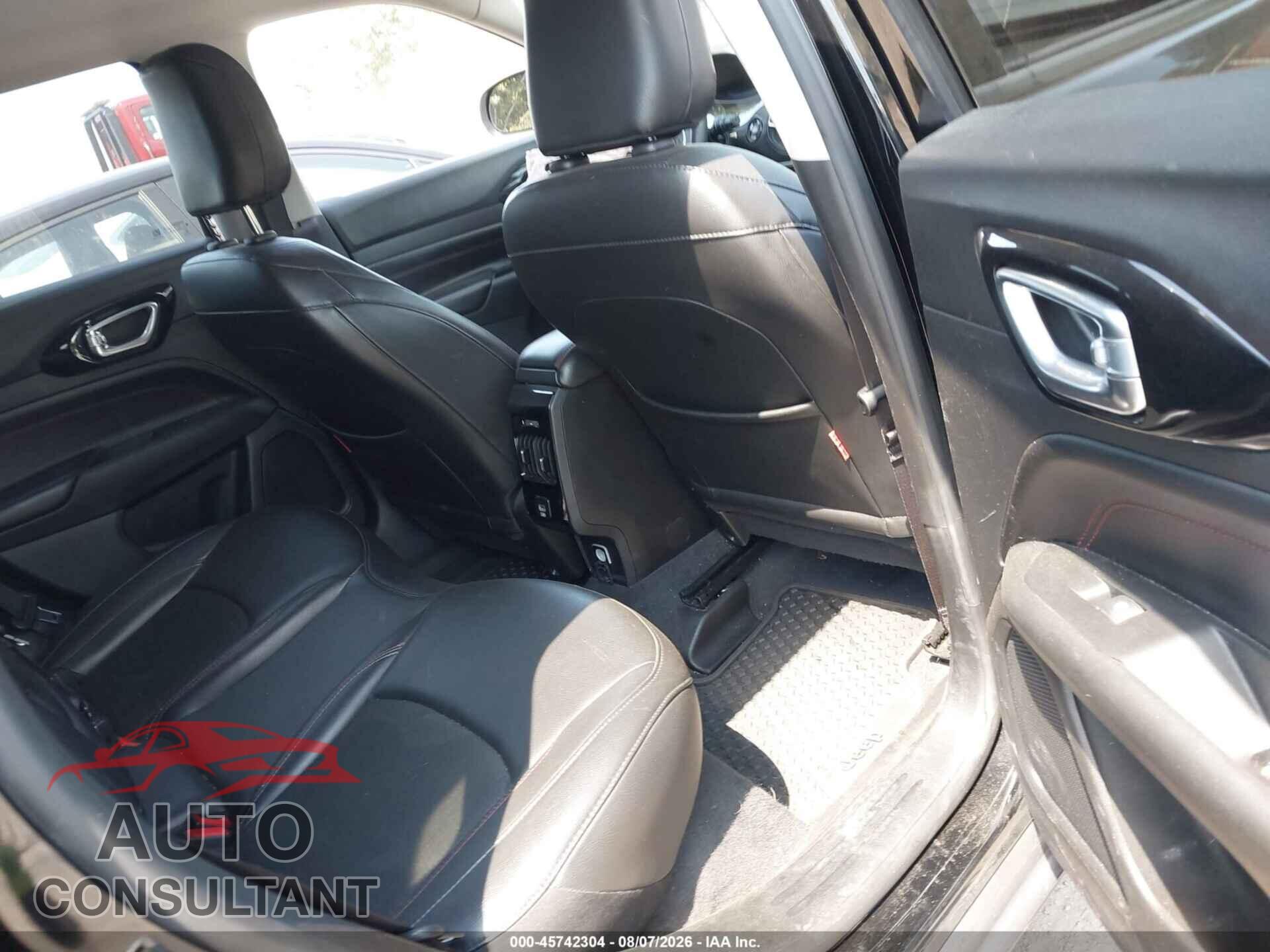 JEEP COMPASS 2022 - 3C4NJDDB1NT224152