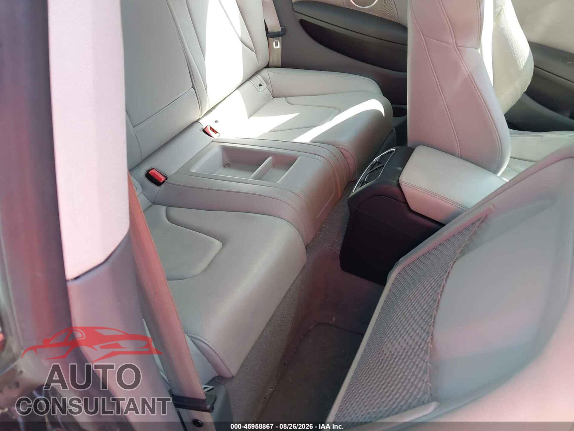 AUDI A5 2012 - WAURFAFR1CA004958
