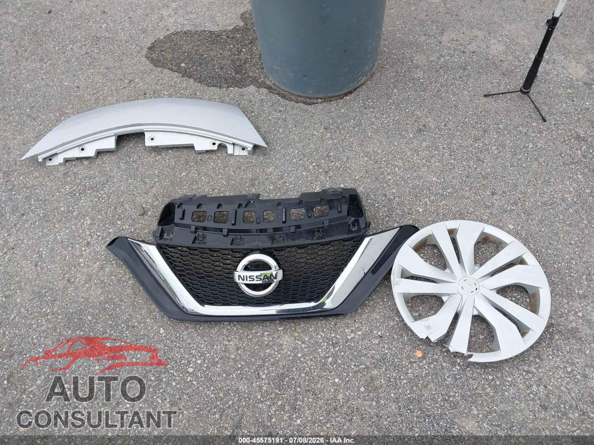 NISSAN VERSA NOTE 2017 - 3N1CE2CP3HL363610