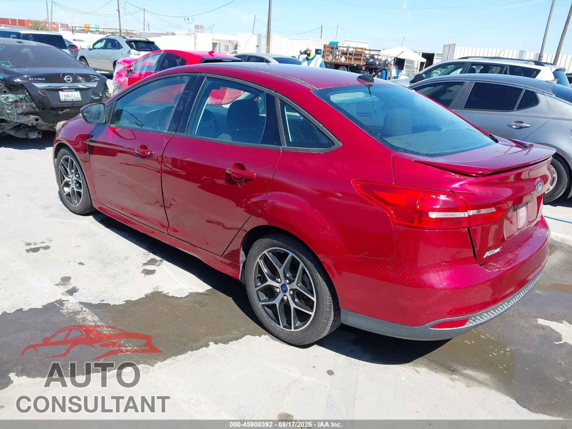 FORD FOCUS 2015 - 1FADP3F21FL221823