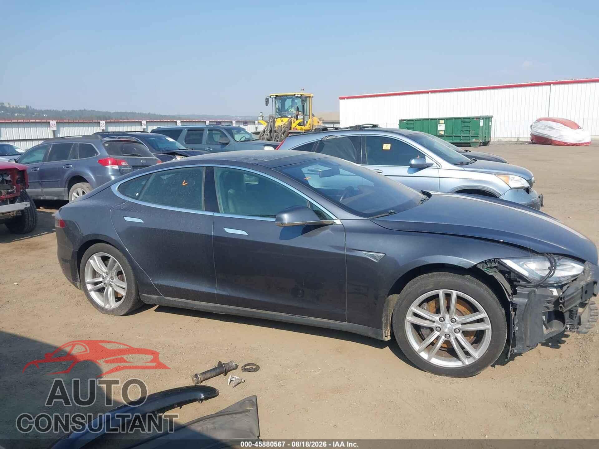 TESLA MODEL S 2015 - 5YJSA1E21FF118669