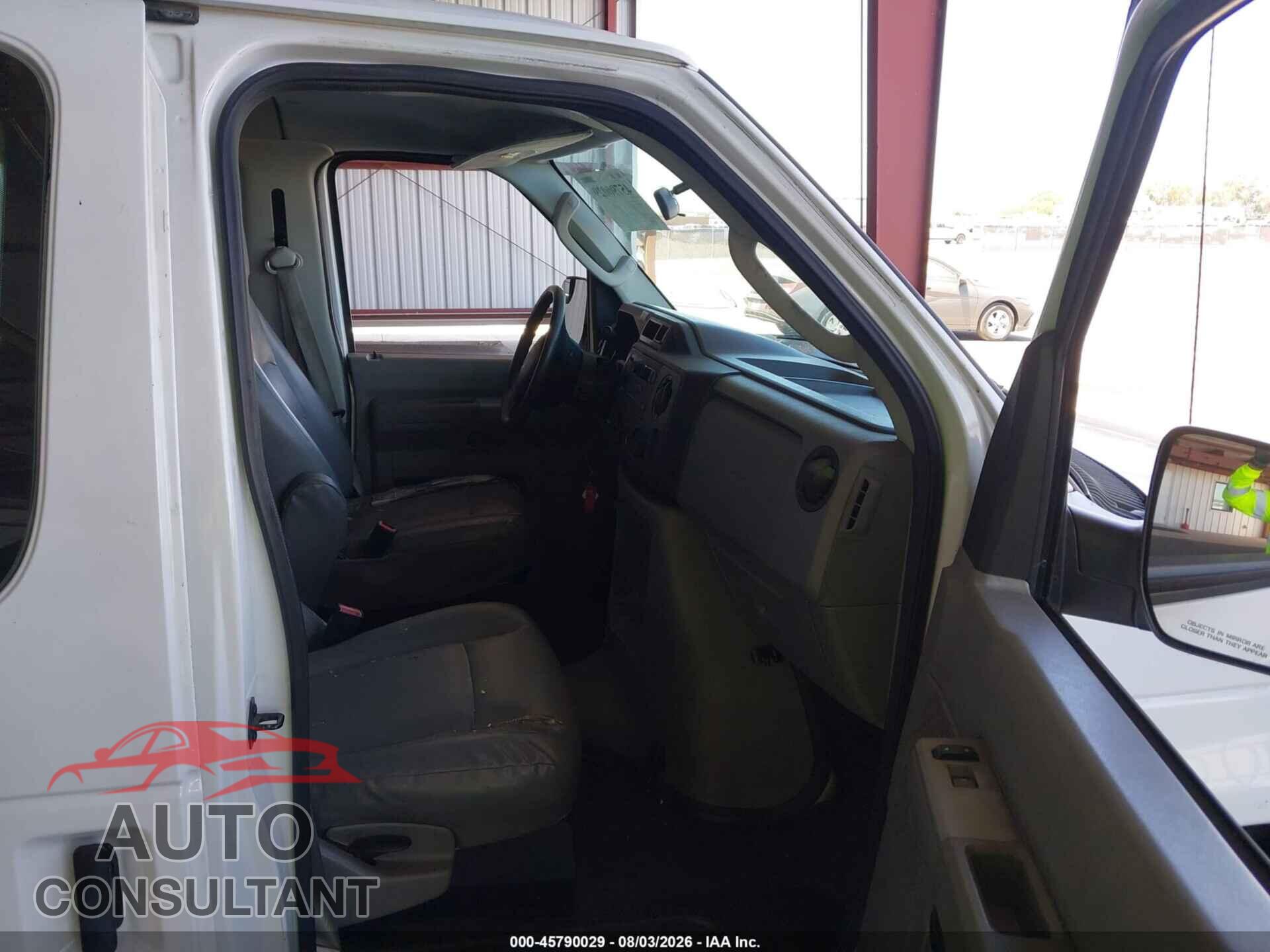 FORD E-150 2010 - 1FMNE1BW6ADA36456