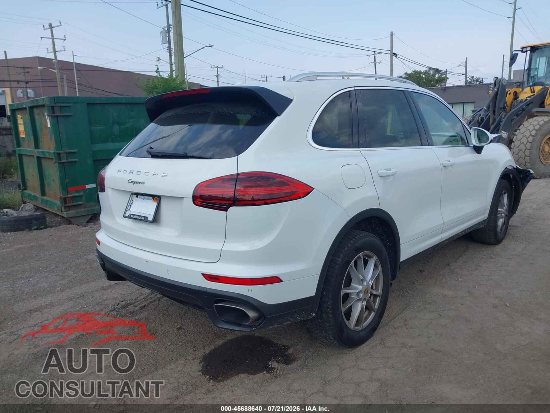 PORSCHE CAYENNE 2016 - WP1AA2A22GKA37013
