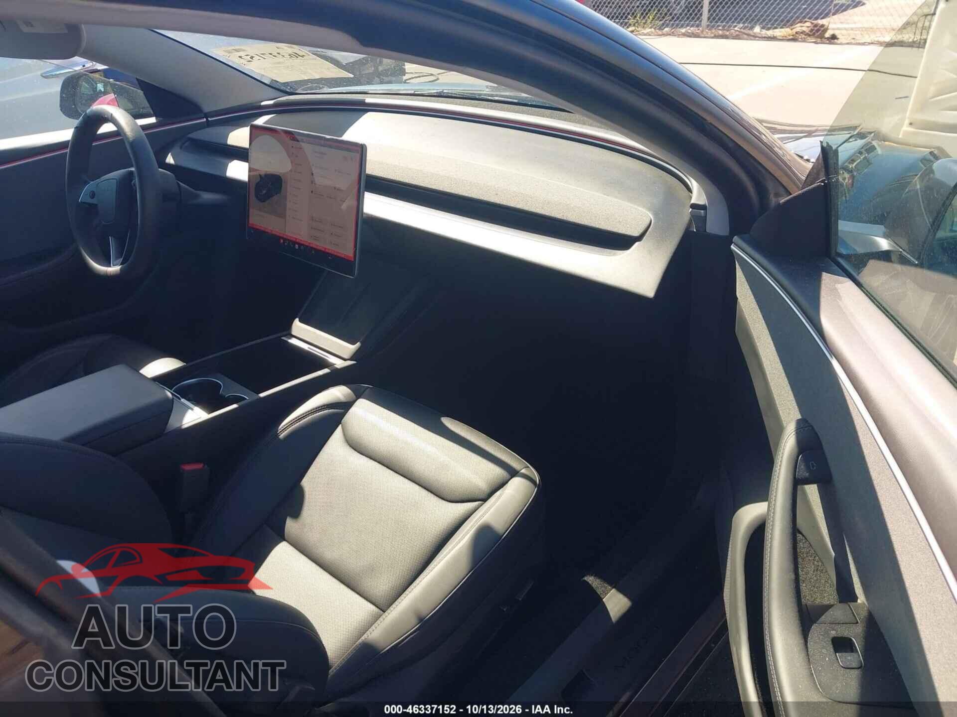TESLA MODEL 3 2024 - 5YJ3E1EA2RF736233