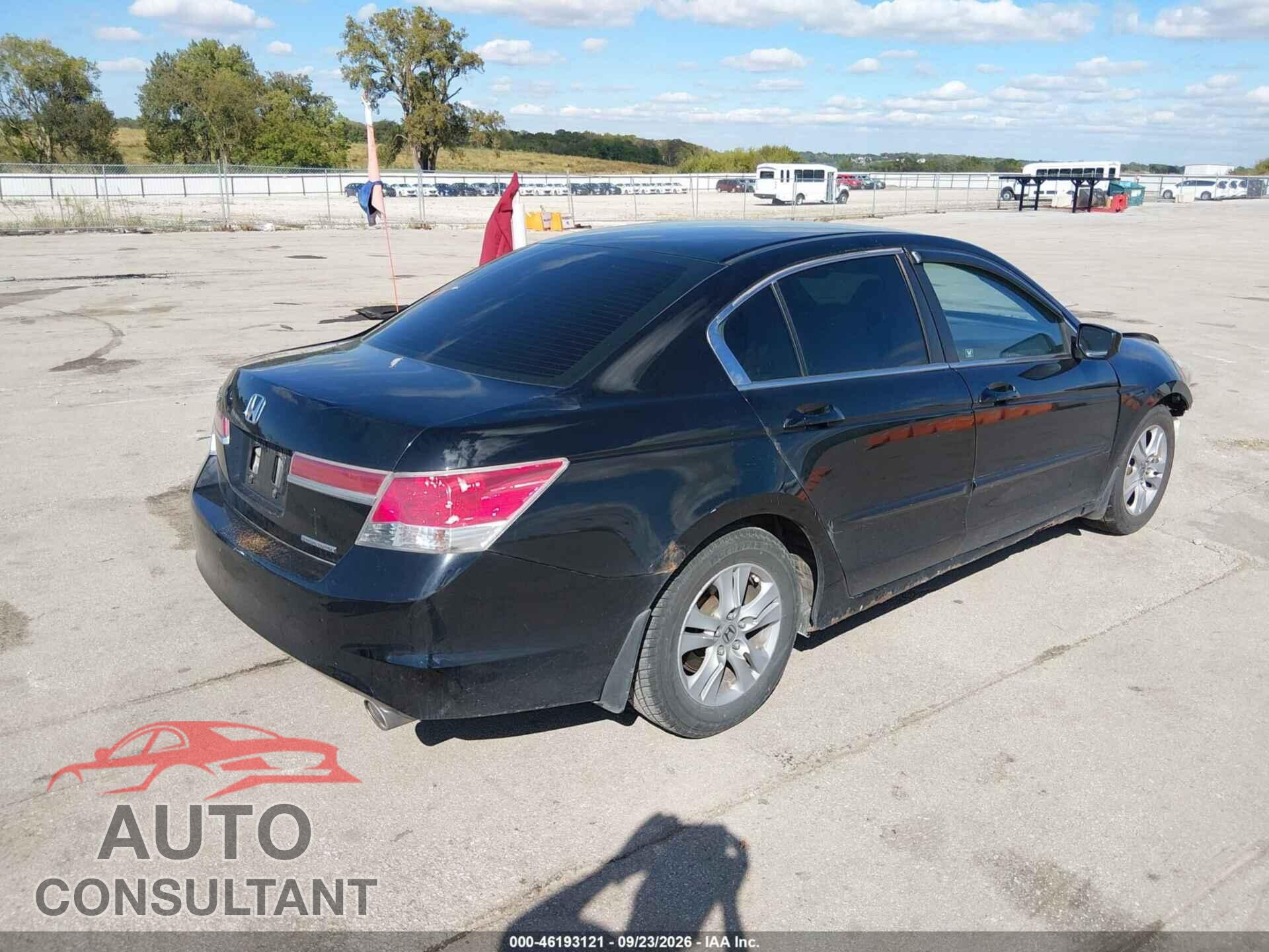 HONDA ACCORD 2011 - 1HGCP2F61BA034690