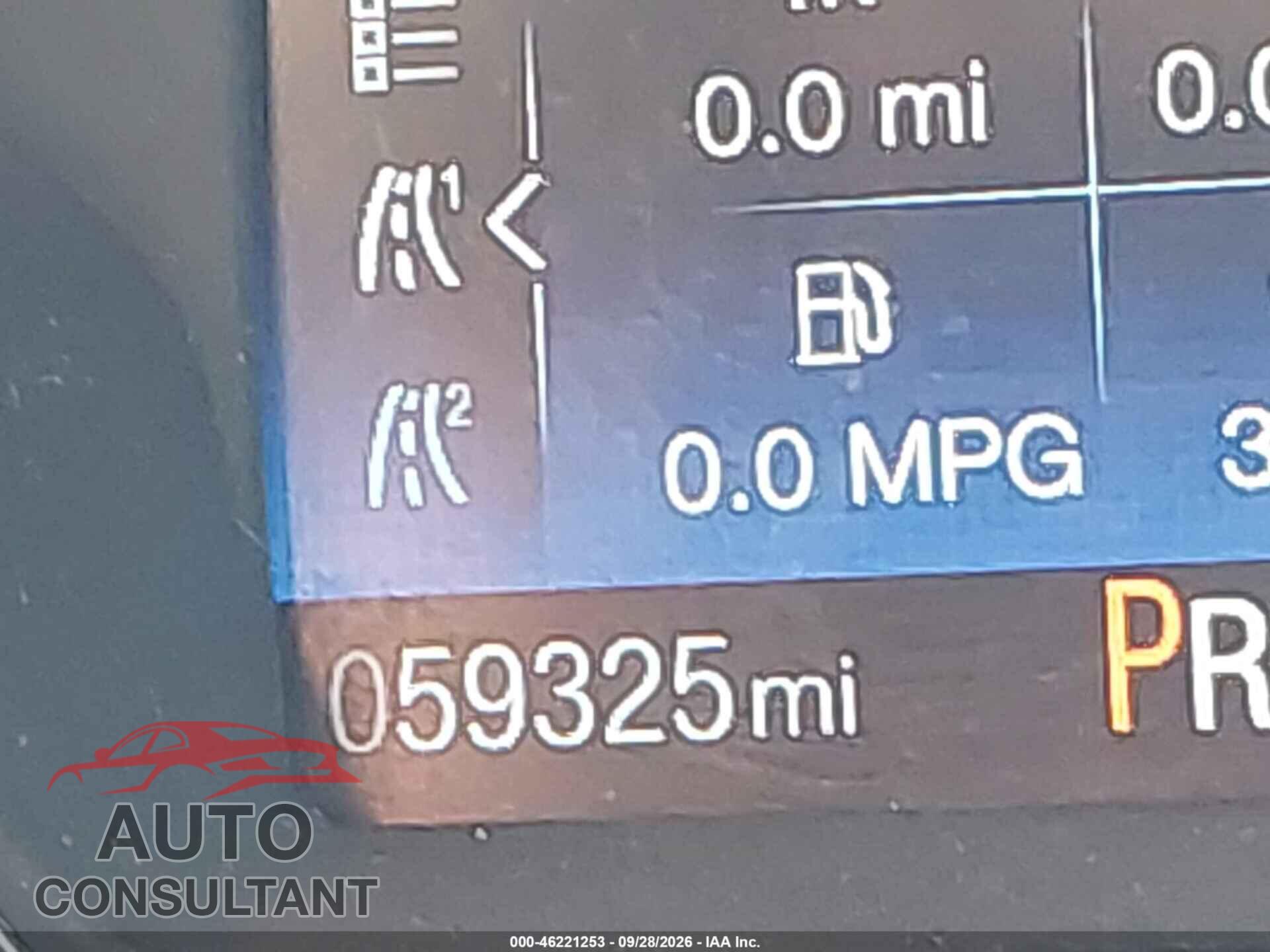 FORD FOCUS 2017 - 1FADP3E22HL295384