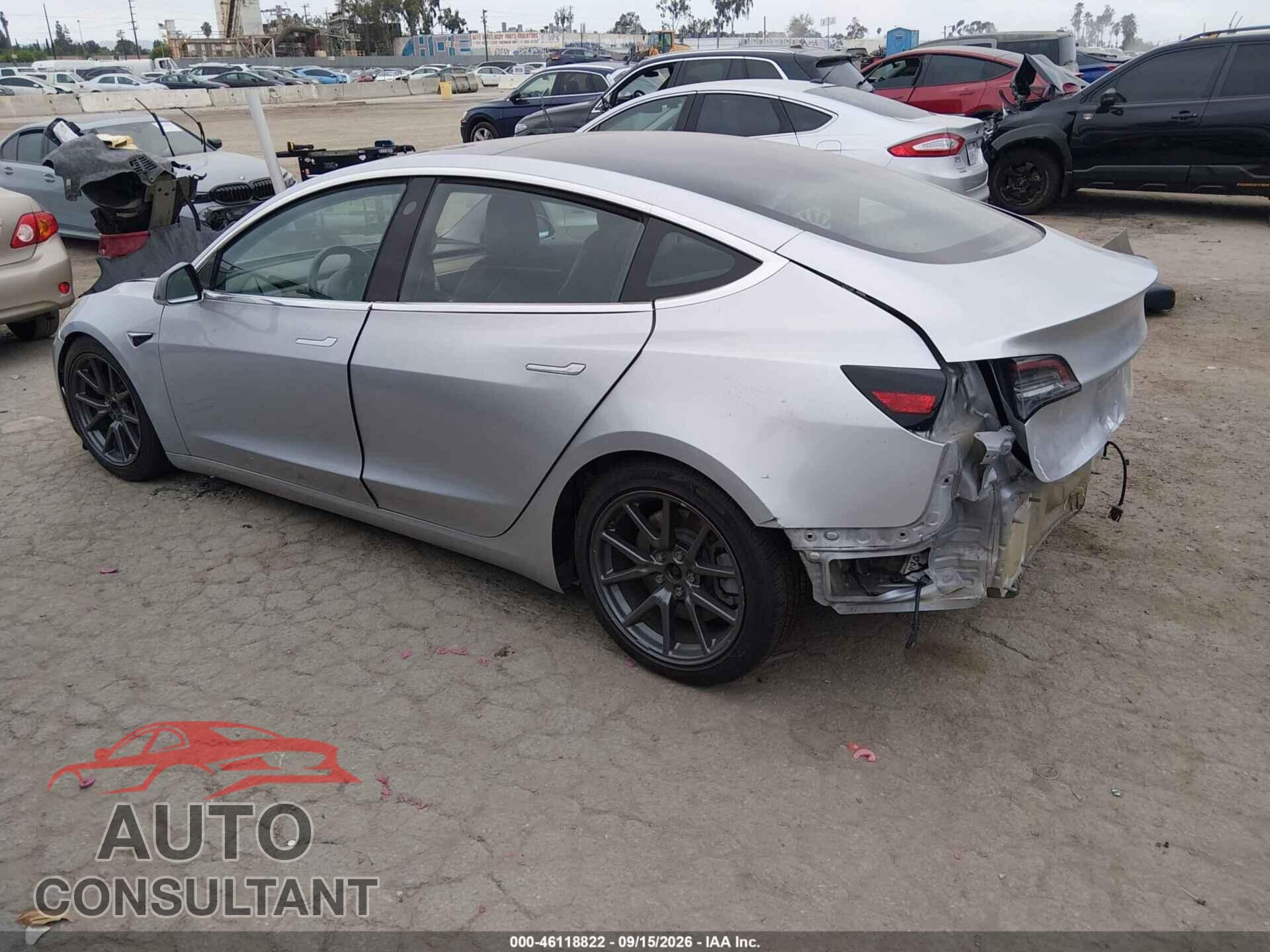 TESLA MODEL 3 2018 - 5YJ3E1EB2JF093332