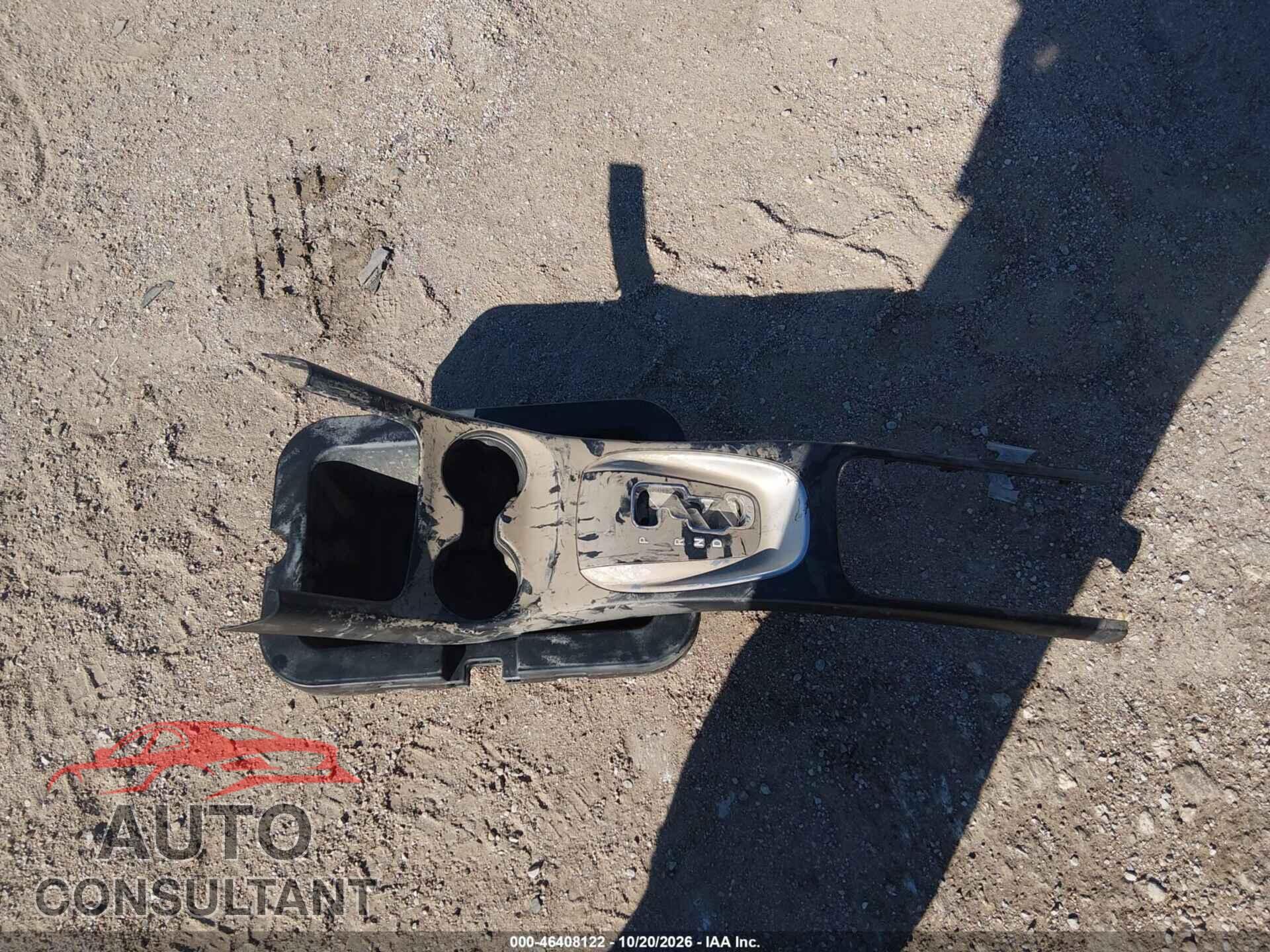 DODGE JOURNEY 2013 - 3C4PDCBGXDT689083