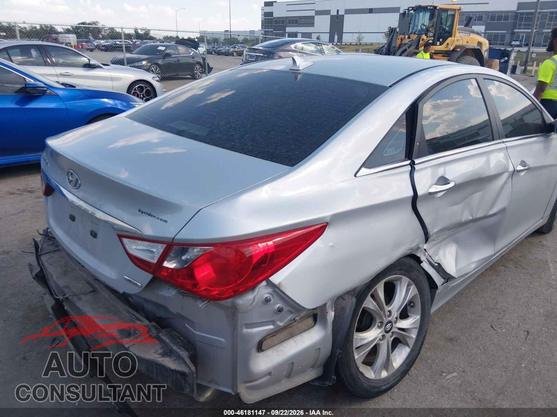 HYUNDAI SONATA 2011 - 5NPEC4AC9BH015454