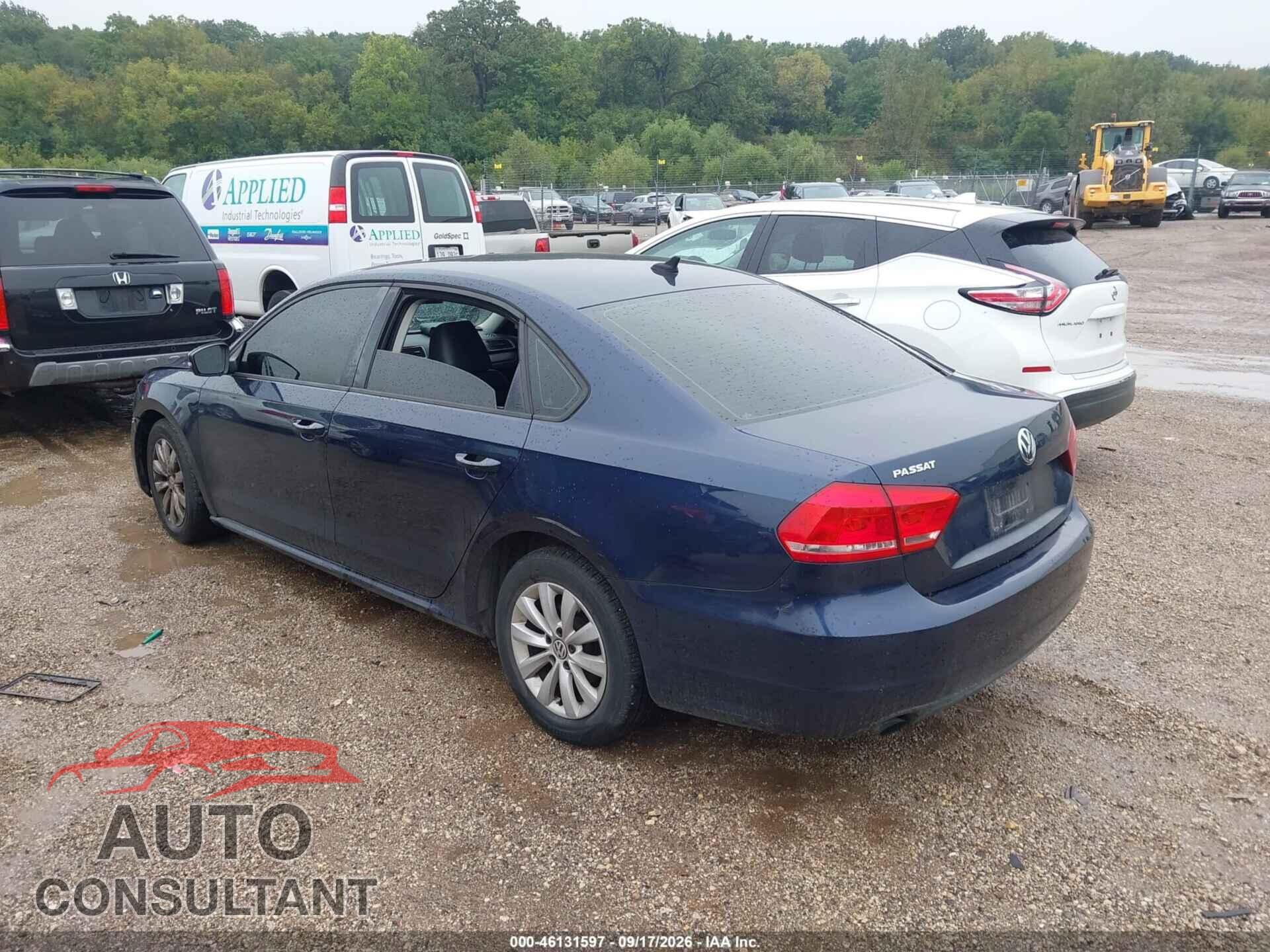 VOLKSWAGEN PASSAT 2014 - 1VWAP7A35EC006090