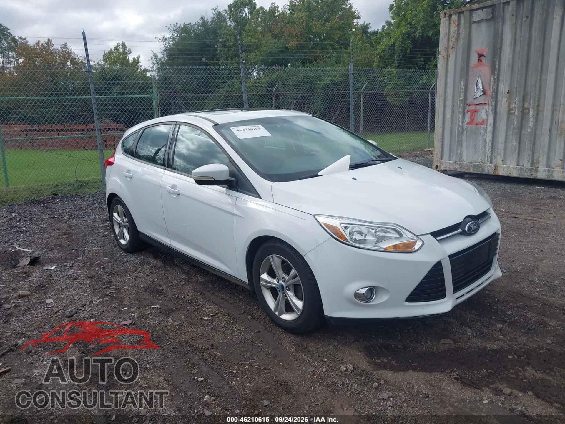 FORD FOCUS 2012 - 1FAHP3K27CL442829
