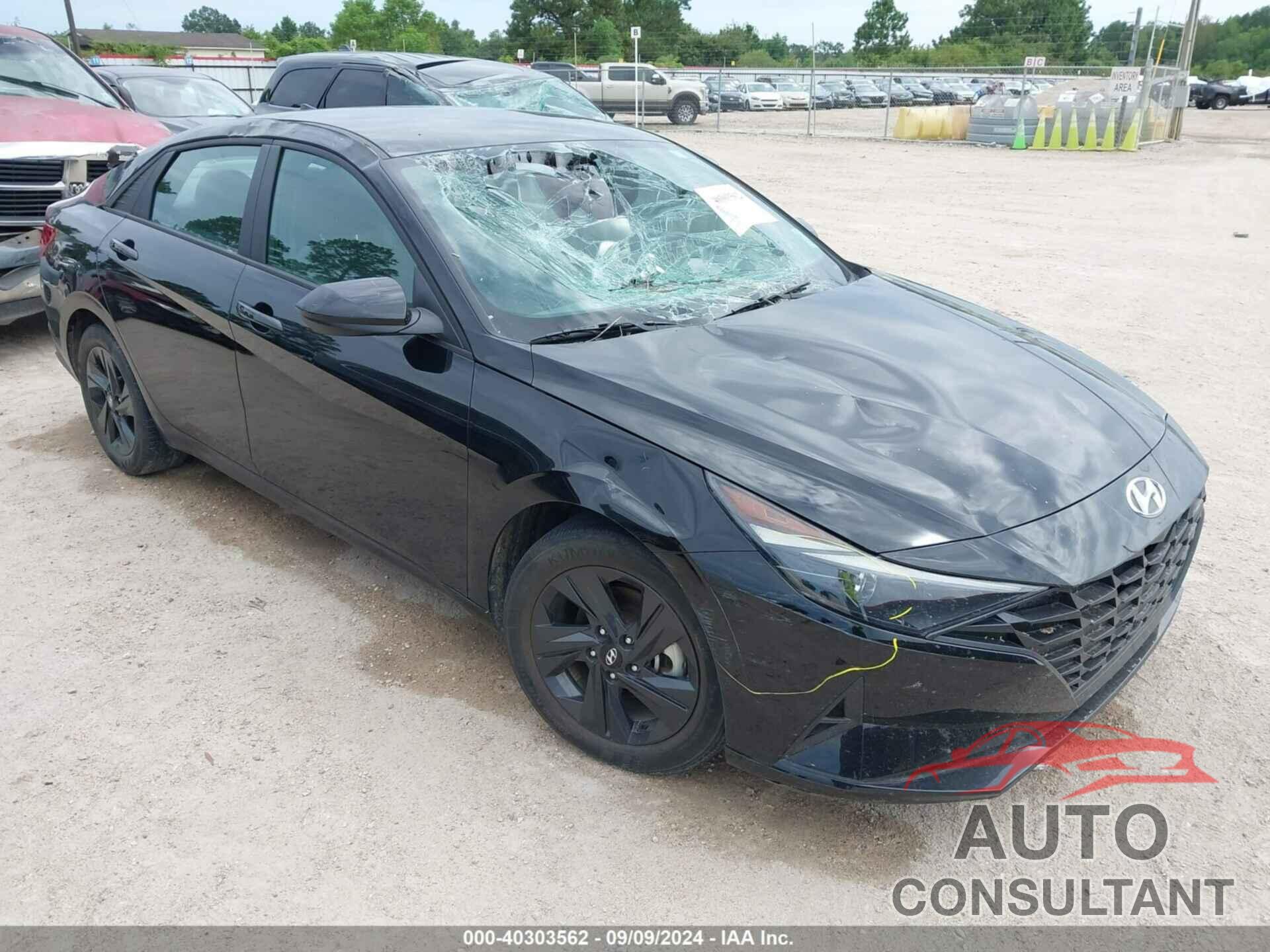 HYUNDAI ELANTRA 2022 - KMHLM4AG8NU321056