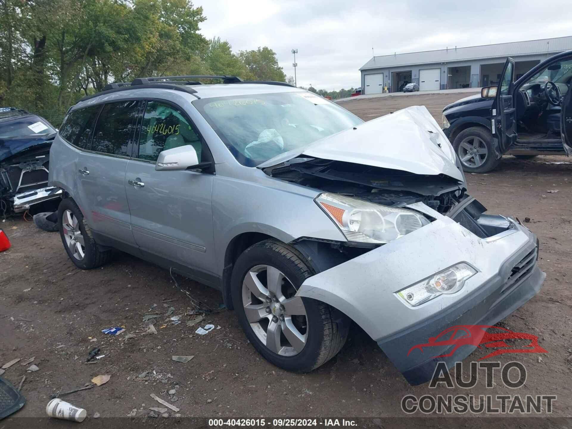 CHEVROLET TRAVERSE 2012 - 1GNKVLED6CJ358703