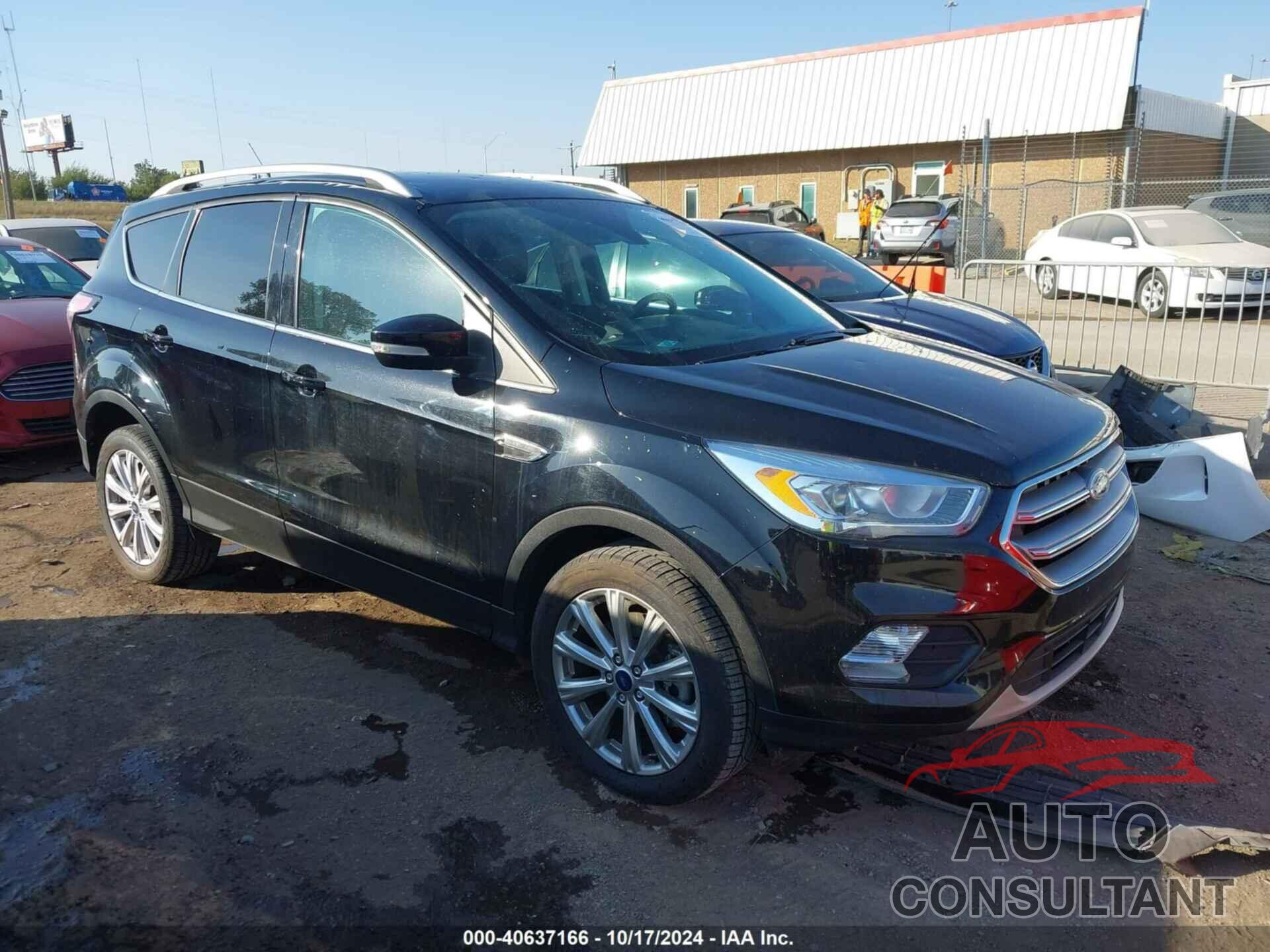 FORD ESCAPE 2017 - 1FMCU9JD4HUE14809