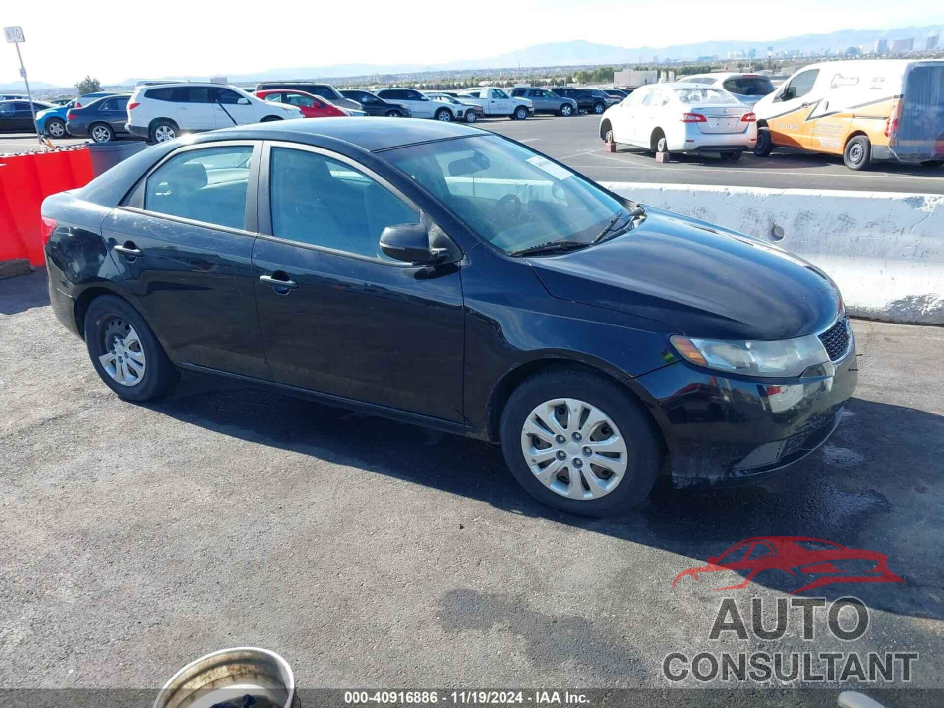 KIA FORTE 2011 - KNAFU4A25B5412522