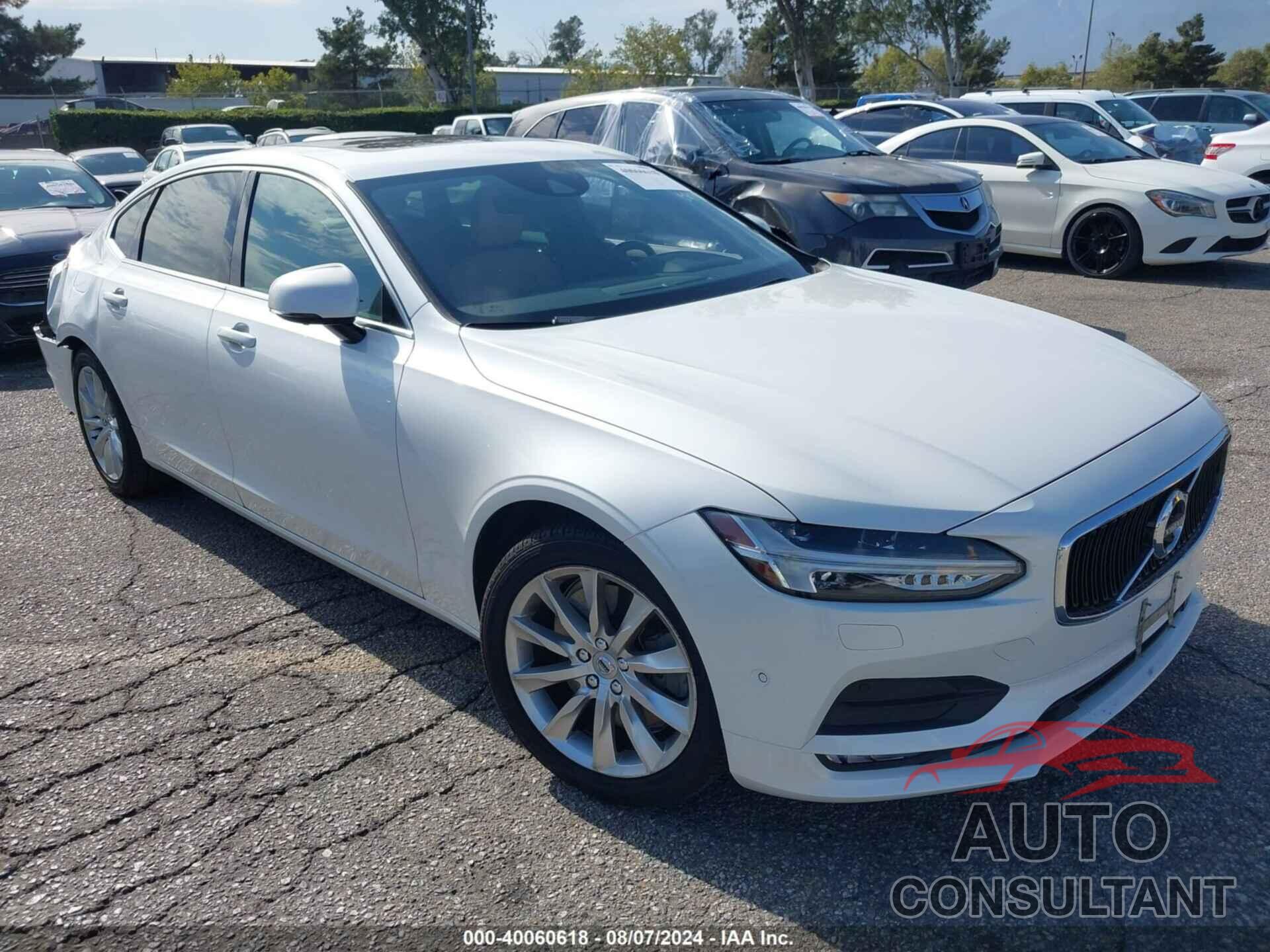 VOLVO S90 2018 - LVY992MK9JP019734