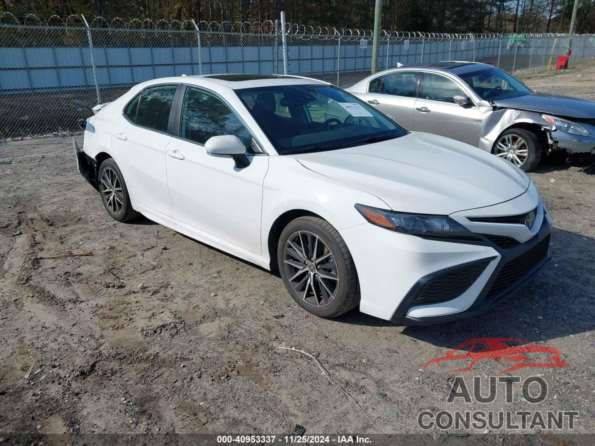 TOYOTA CAMRY 2024 - 4T1T11AK6RU897519