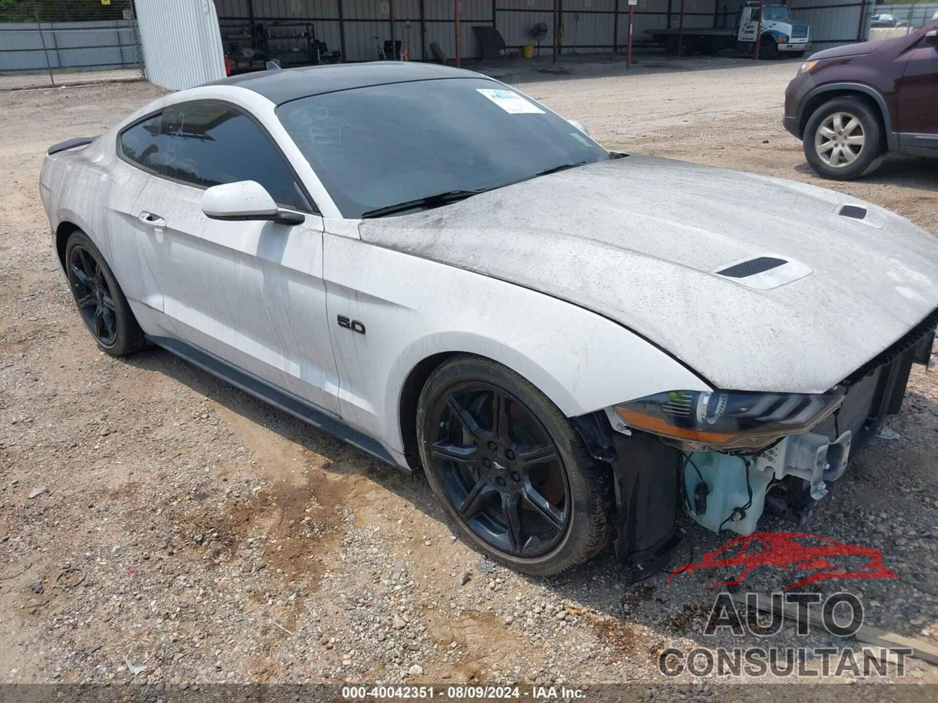 FORD MUSTANG 2020 - 1FA6P8CF6L5161776