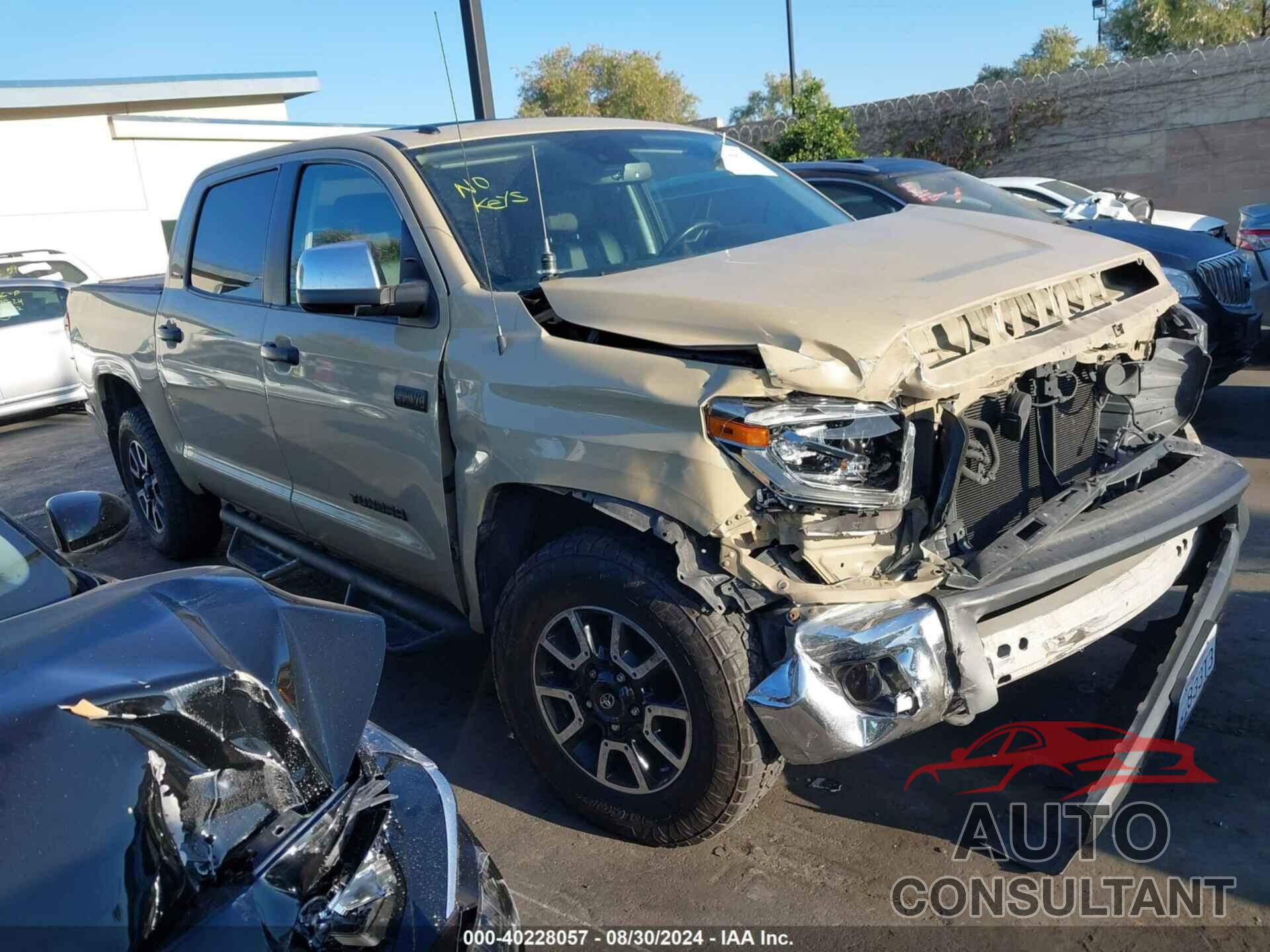 TOYOTA TUNDRA 2018 - 5TFHY5F13JX745701