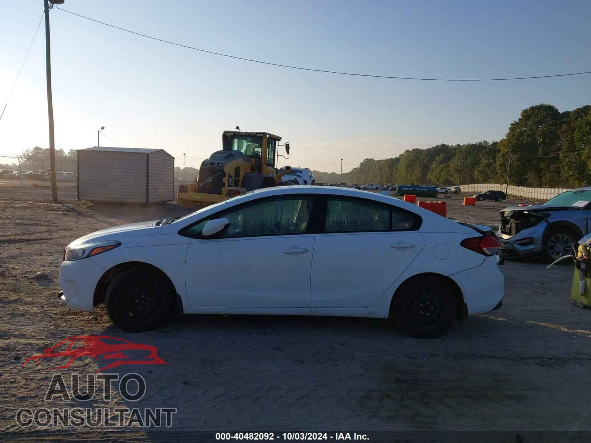 KIA FORTE 2017 - 3KPFK4A77HE065549
