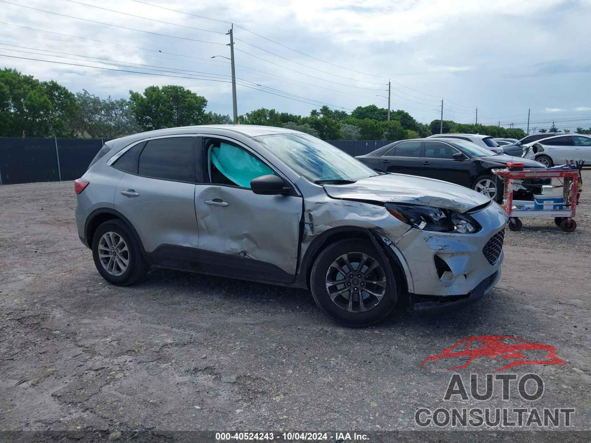 FORD ESCAPE 2022 - 1FMCU0G67NUB33846