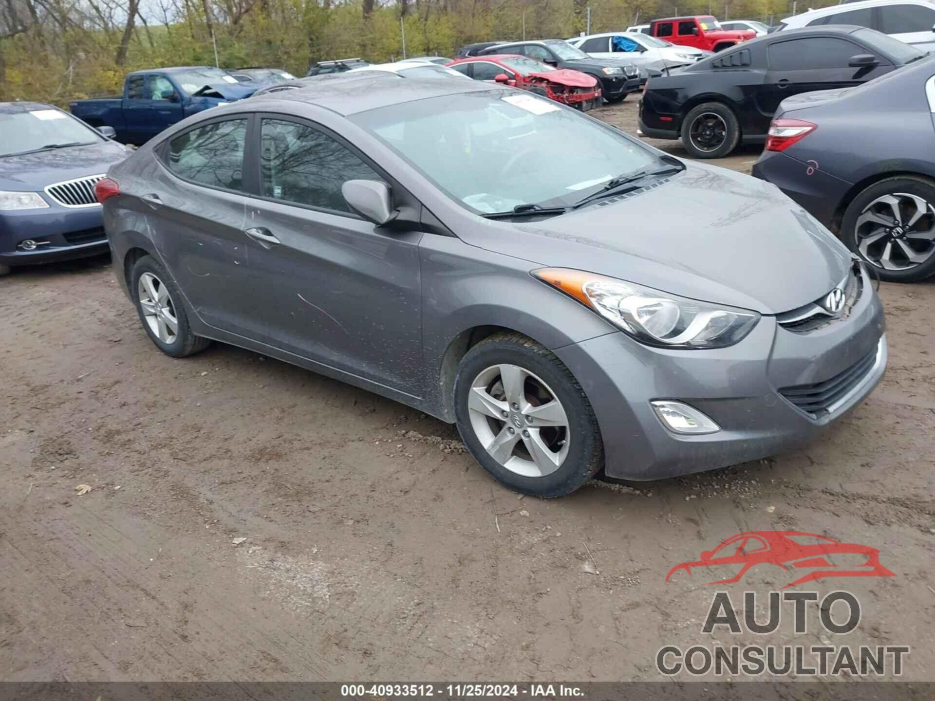 HYUNDAI ELANTRA 2012 - 5NPDH4AE4CH069664