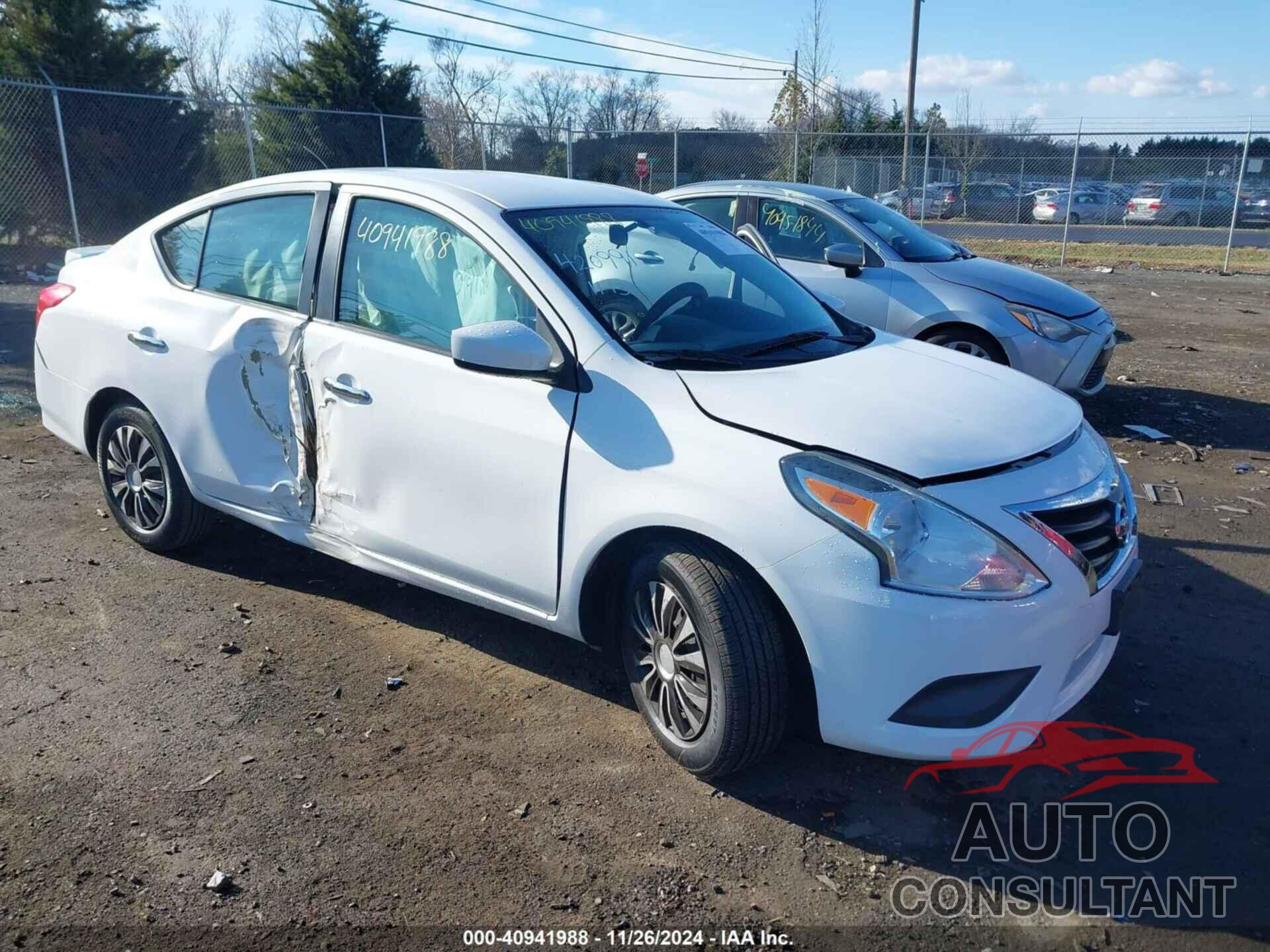 NISSAN VERSA 2017 - 3N1CN7AP4HL803186