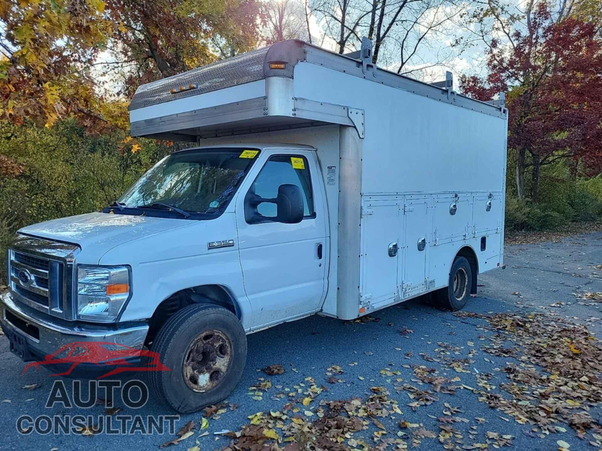 FORD ECONOLINE 2017 - 1FDWE3FS3HDC16219