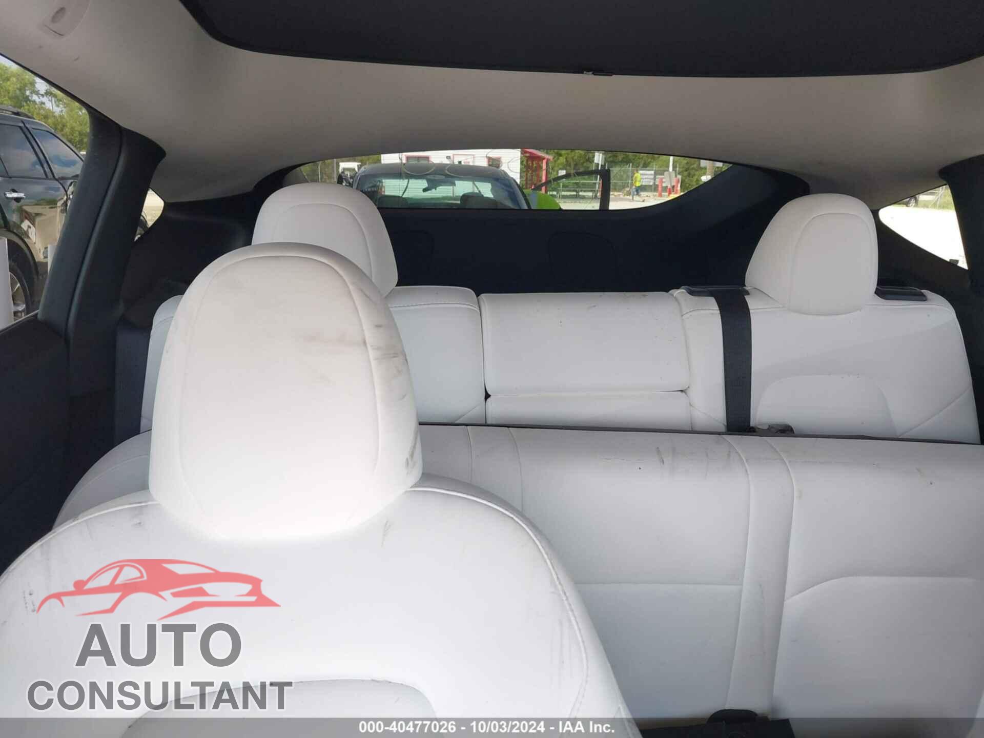 TESLA MODEL Y 2023 - 7SAYGDEE4PF858340