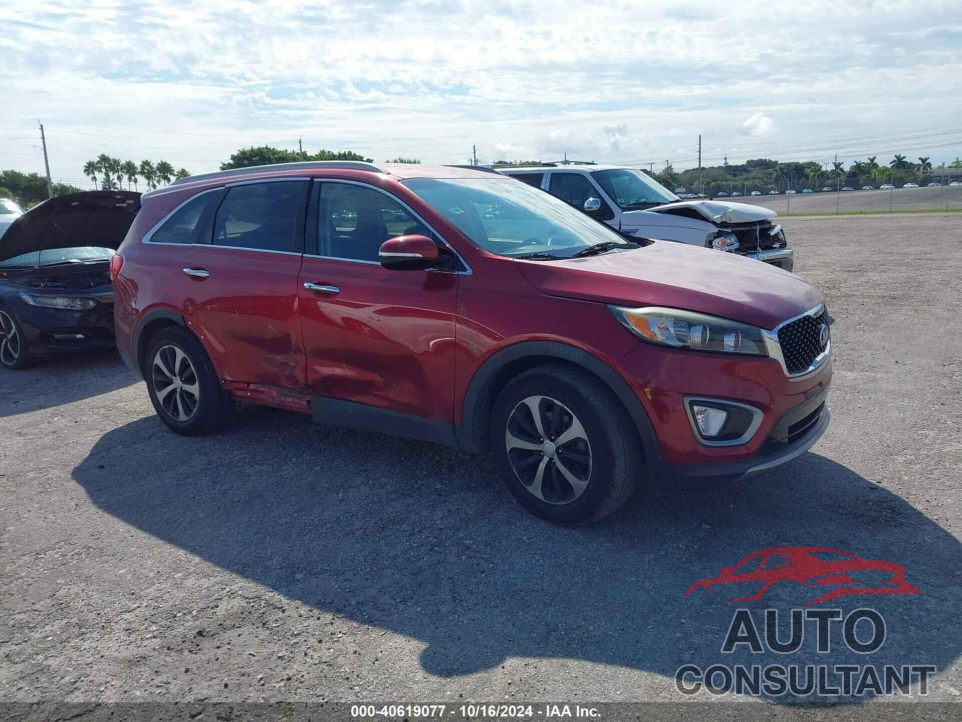 KIA SORENTO 2017 - 5XYPH4A56HG300043