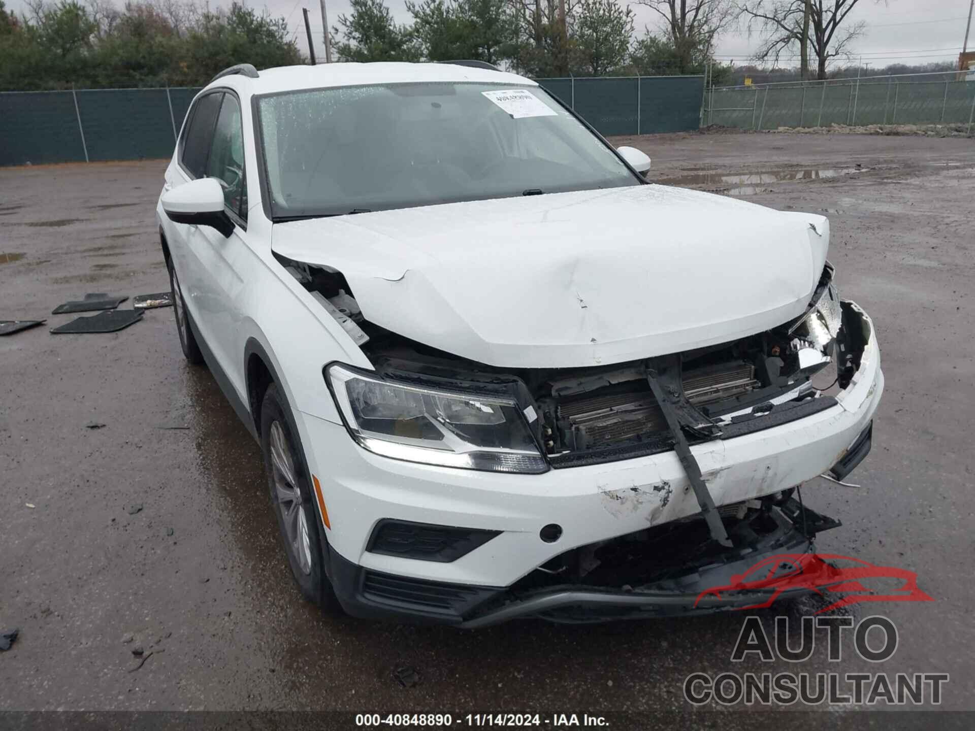 VOLKSWAGEN TIGUAN 2018 - 3VV1B7AX1JM094733