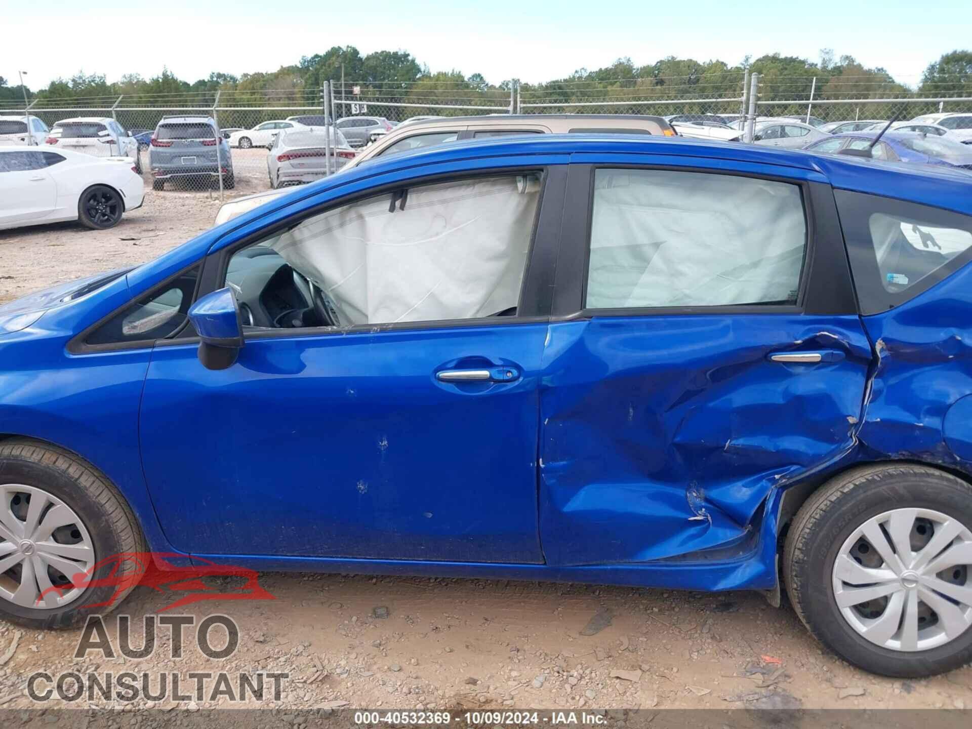 NISSAN VERSA NOTE 2017 - 3N1CE2CP8HL366597