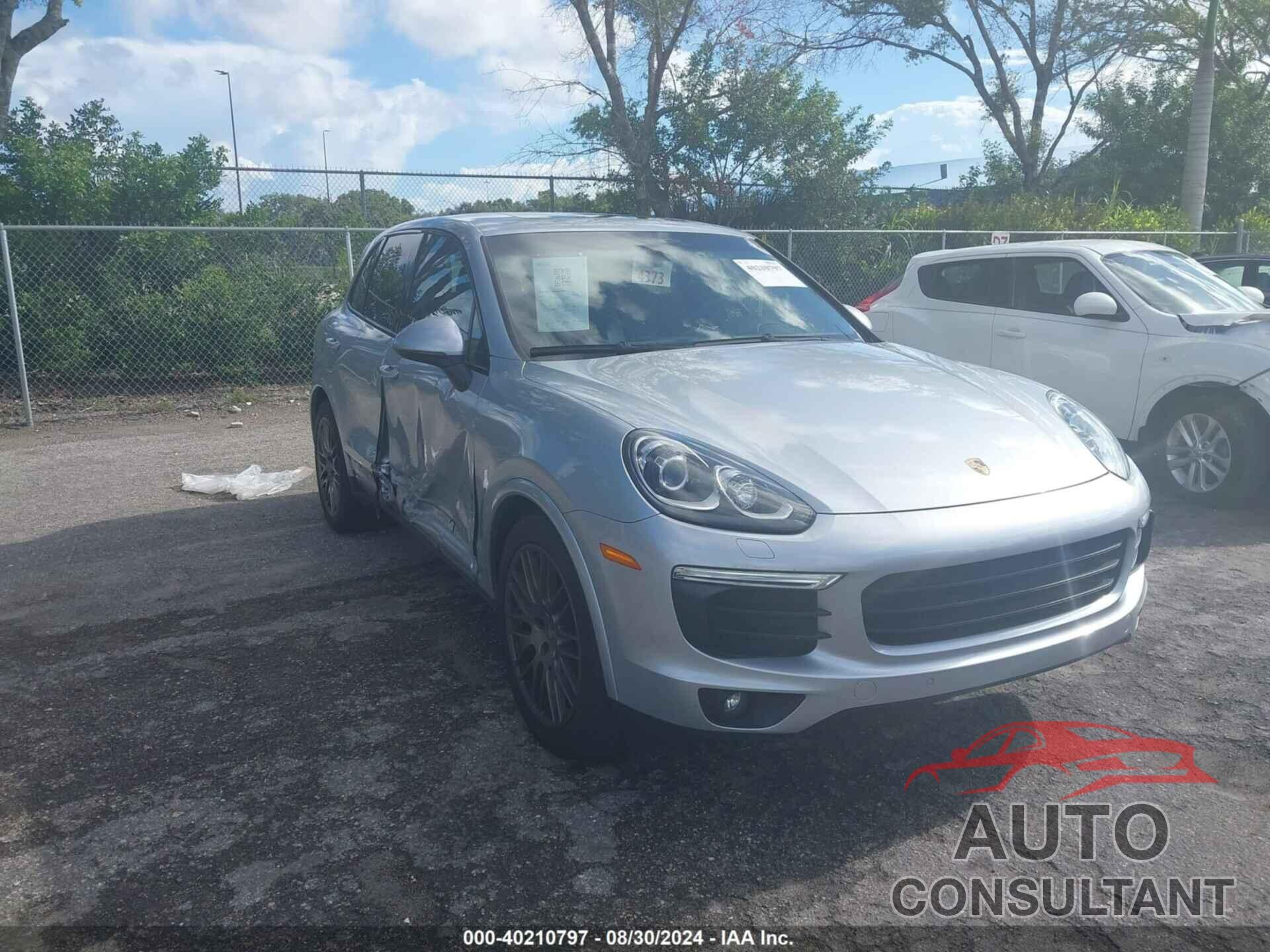 PORSCHE CAYENNE 2018 - WP1AA2A27JKA03186