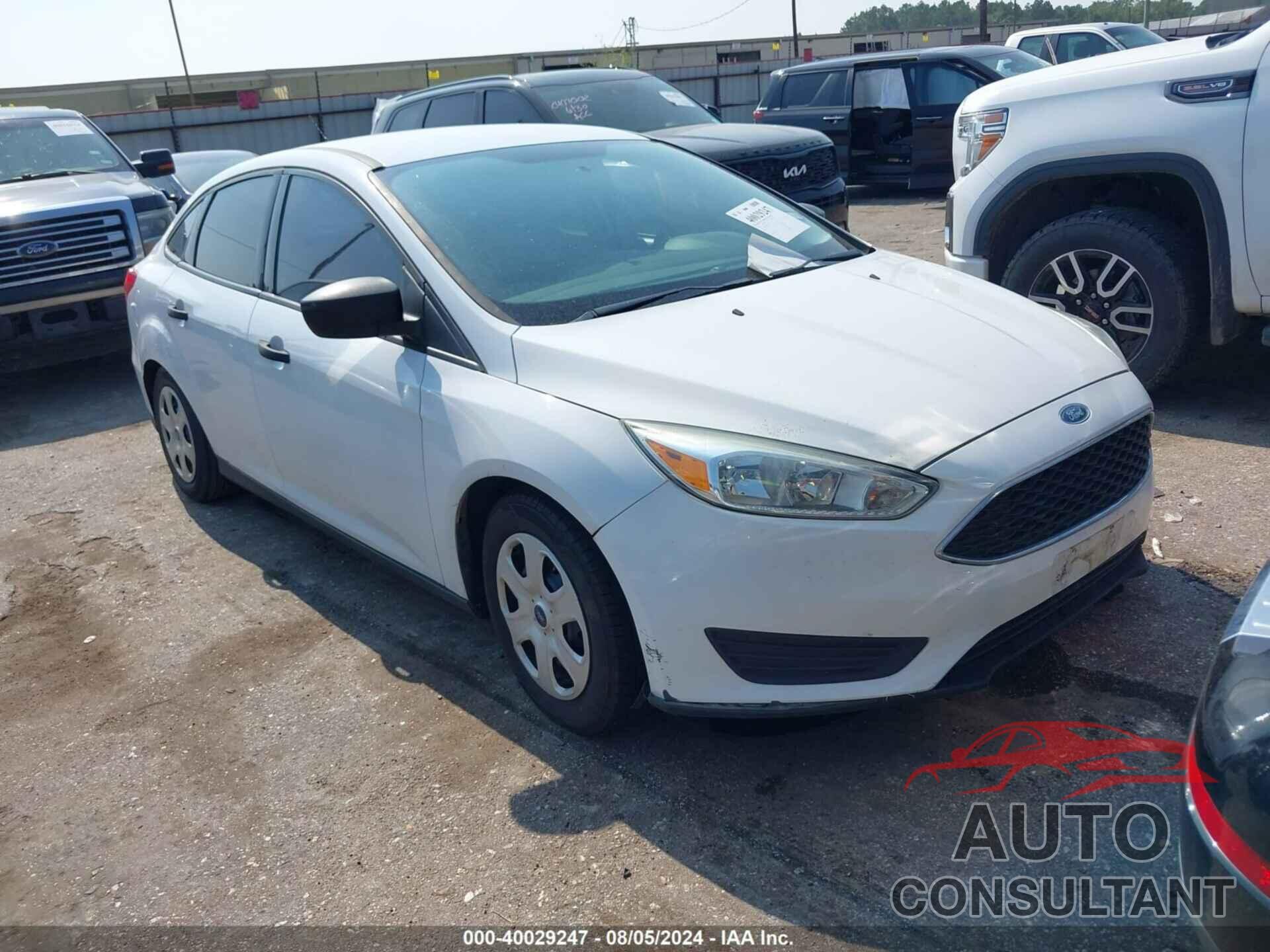 FORD FOCUS 2016 - 1FADP3E26GL305784