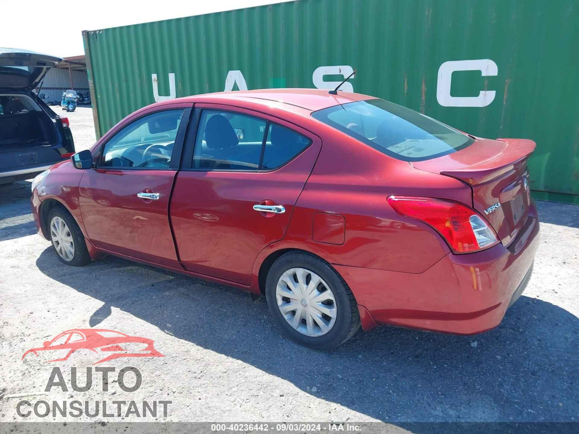 NISSAN VERSA 2017 - 3N1CN7AP1HL831740