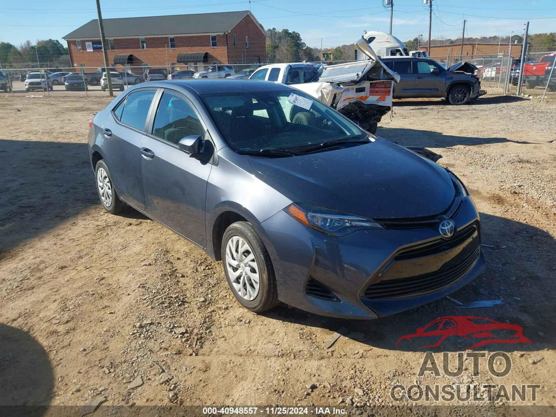 TOYOTA COROLLA 2018 - 5YFBURHE3JP855963