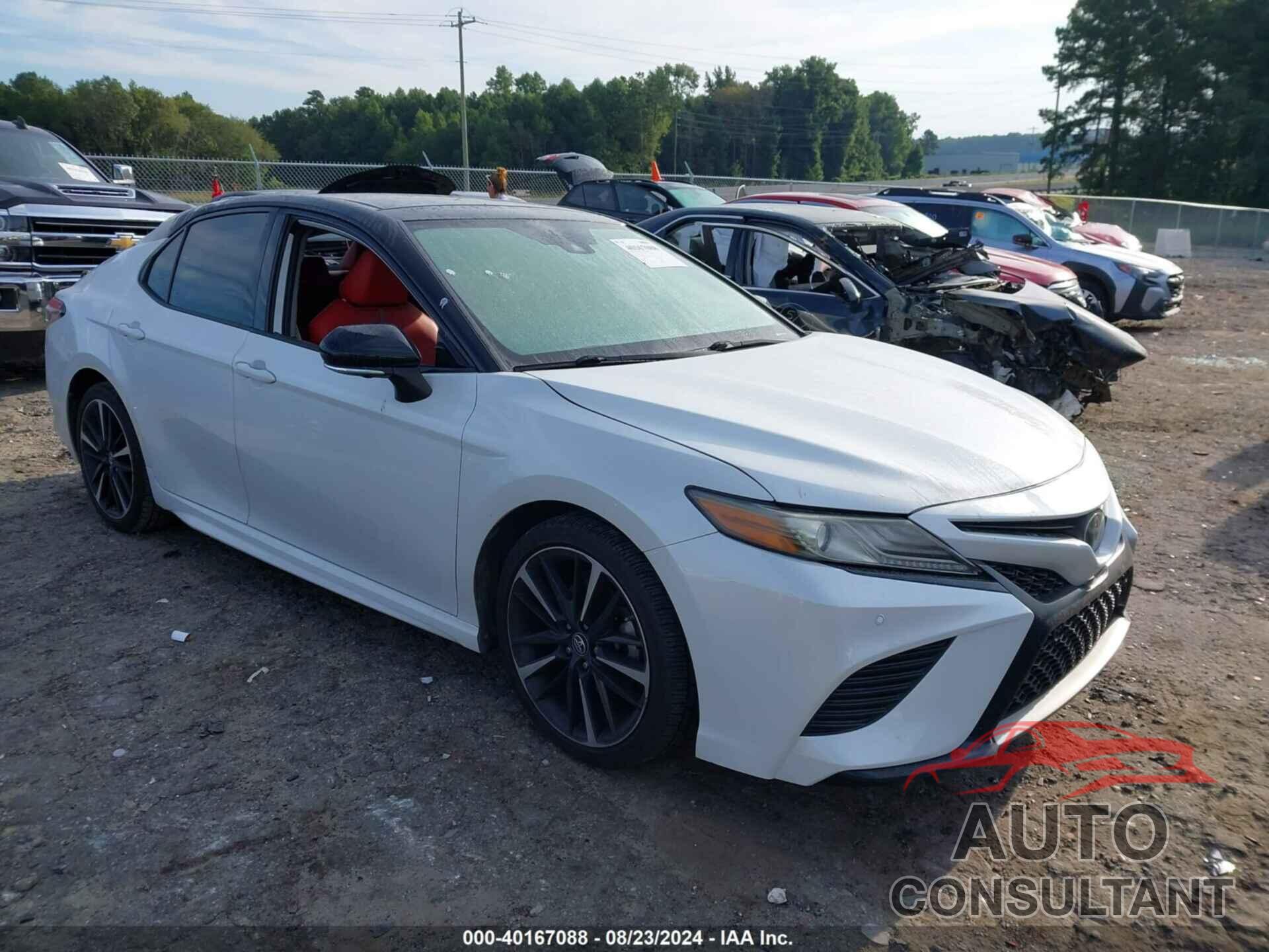 TOYOTA CAMRY 2019 - 4T1B61HK3KU164417
