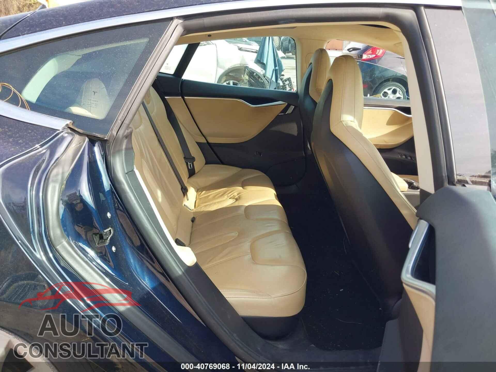 TESLA MODEL S 2013 - 5YJSA1CN3DFP08883