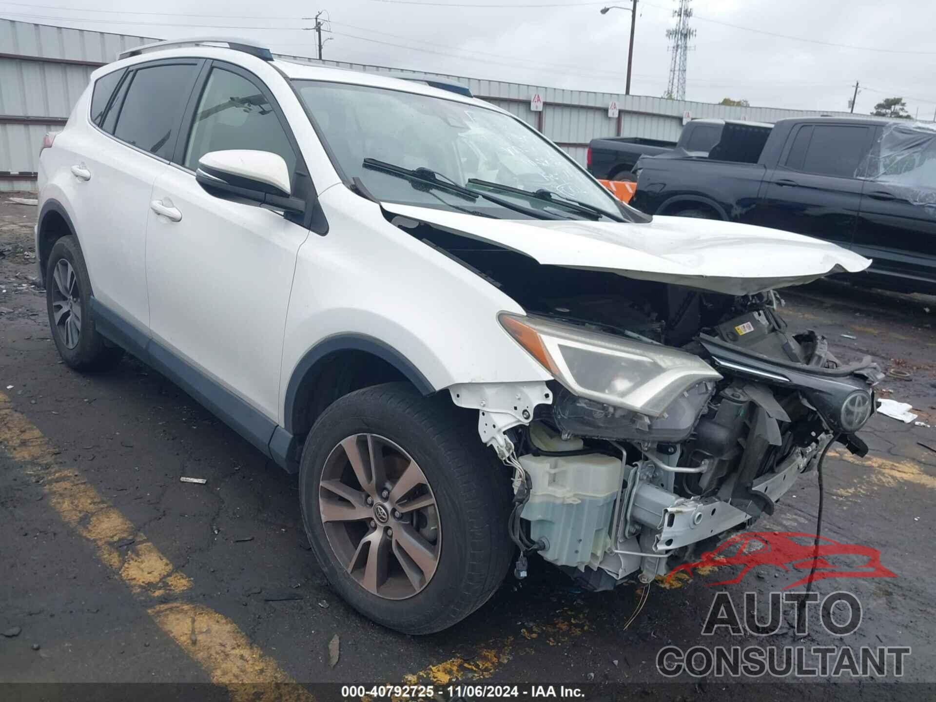 TOYOTA RAV4 2018 - JTMWFREV0JJ743058